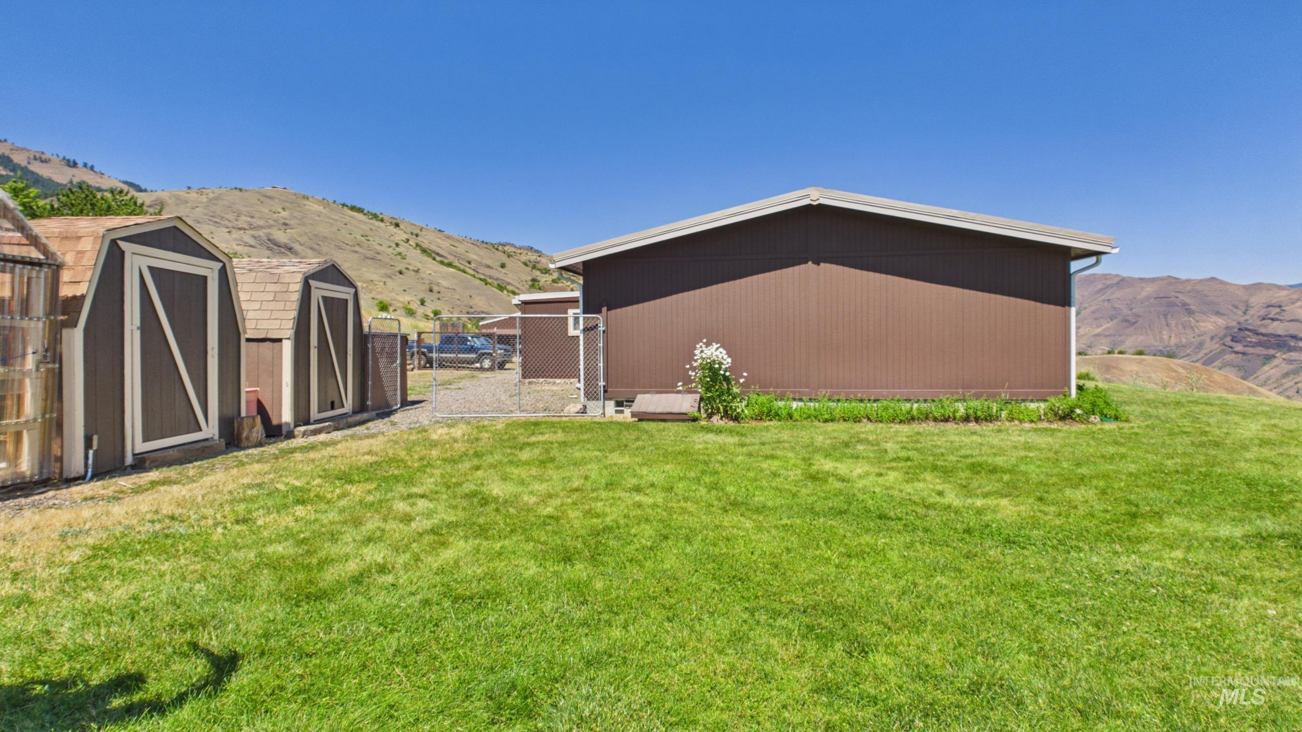 146 Hammer Creek Rd, White Bird, Idaho 83554, 3 Bedrooms, 2 Bathrooms, Residential For Sale, Price $525,000,MLS 98993318