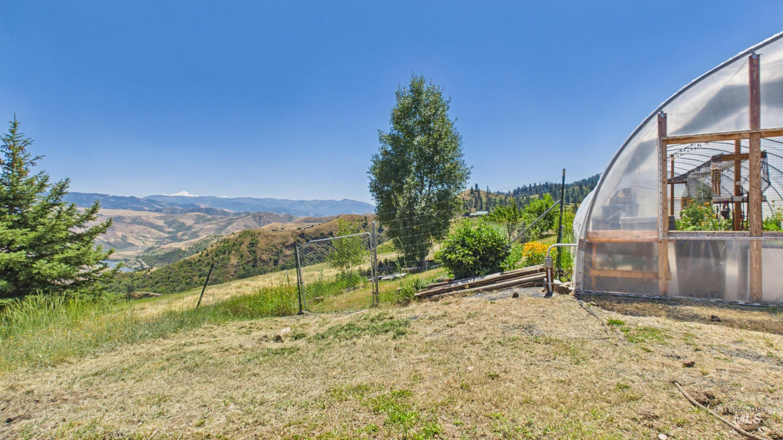 146 Hammer Creek Rd, White Bird, Idaho 83554, 3 Bedrooms, 2 Bathrooms, Residential For Sale, Price $525,000,MLS 98993318