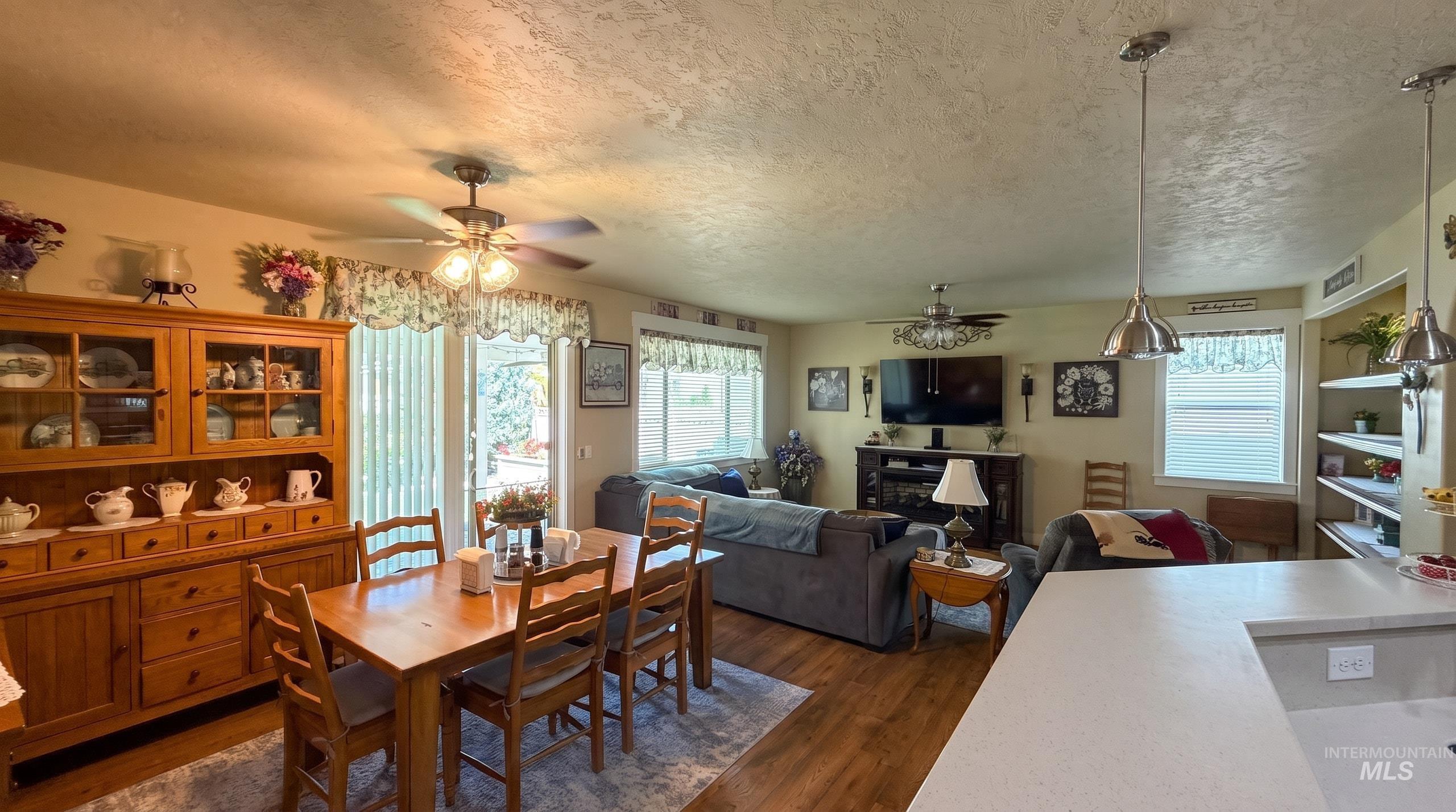 1178 Stallion Springs Way, Middleton, Idaho 83644, 4 Bedrooms, 2 Bathrooms, Residential For Sale, Price $495,000,MLS 98993329