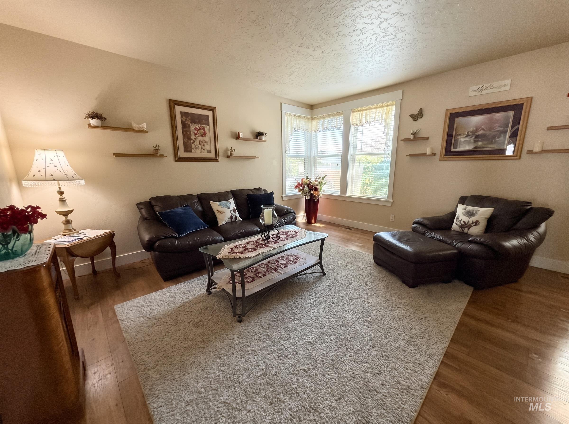1178 Stallion Springs Way, Middleton, Idaho 83644, 4 Bedrooms, 2 Bathrooms, Residential For Sale, Price $495,000,MLS 98993329