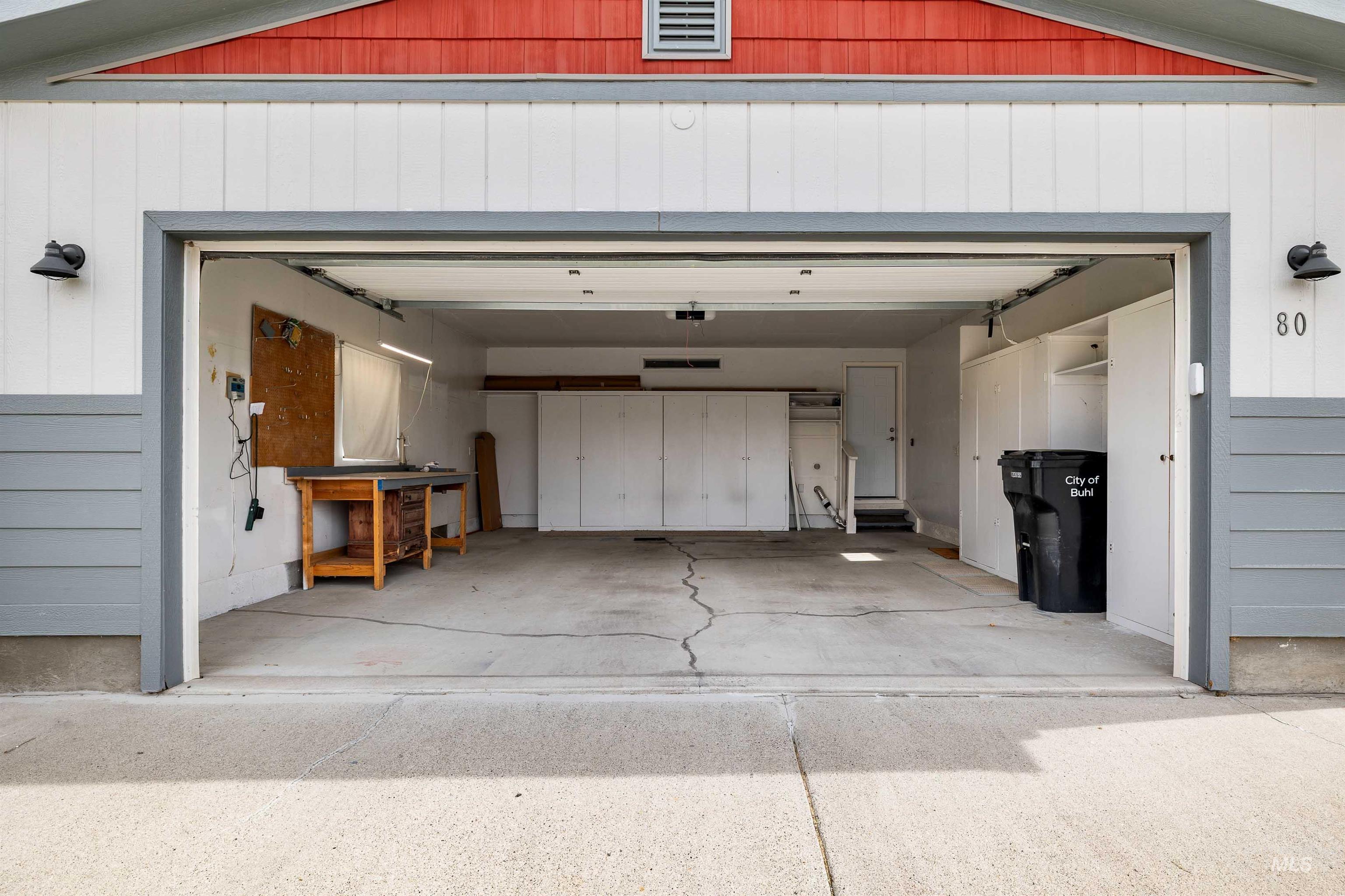 910 Moonglo, Buhl, Idaho 83316, 3 Bedrooms, 2 Bathrooms, Residential For Sale, Price $179,900, 98993330