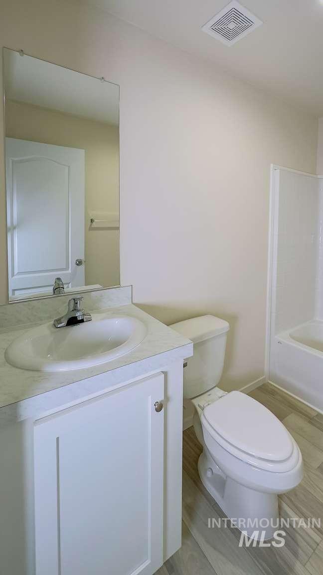 10 Kamloop, Orofino, Idaho 83544, 3 Bedrooms, 2 Bathrooms, Residential For Sale, Price $84,000,MLS 98993334