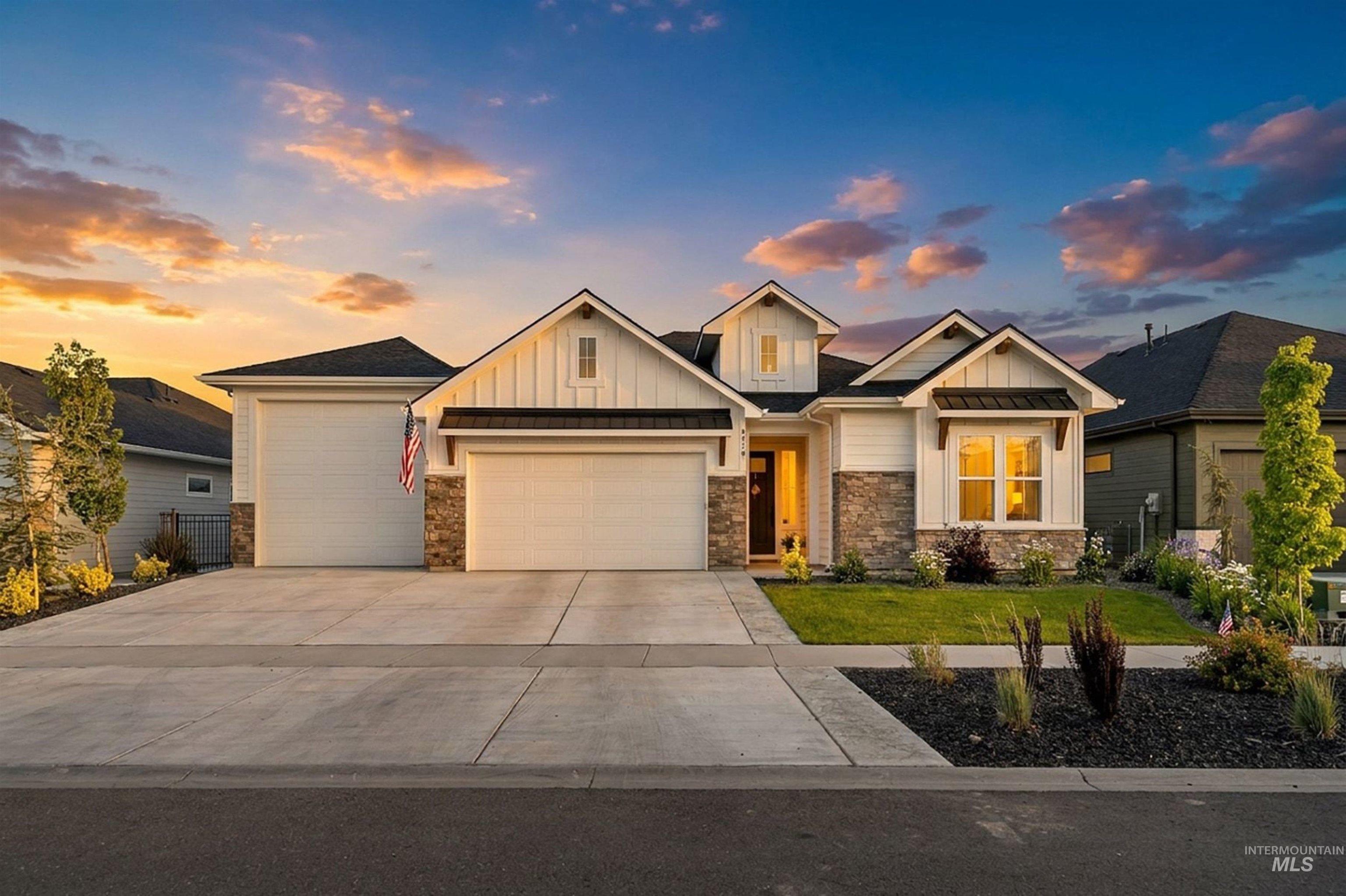 6419 W Piaffe St, Eagle, Idaho 83616, 3 Bedrooms, 2 Bathrooms, Residential For Sale, Price $739,900,MLS 98993338