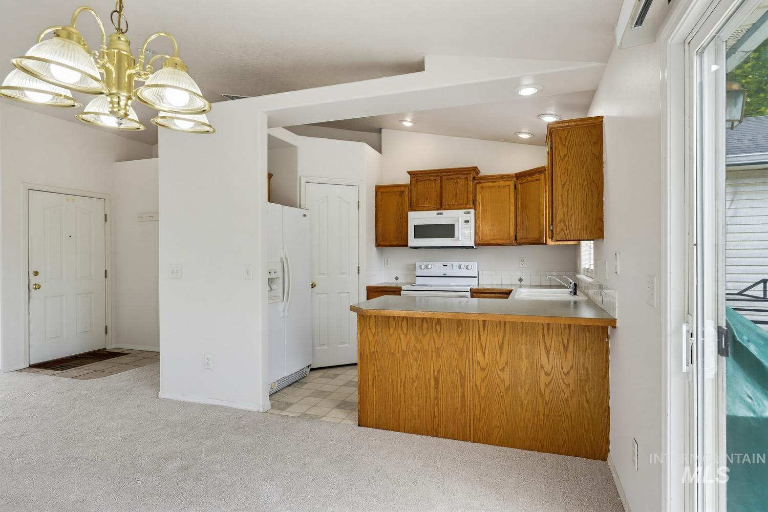 2805 Swan Ave., Nampa, Idaho 83687, 3 Bedrooms, 2 Bathrooms, Residential For Sale, Price $336,990,MLS 98993339