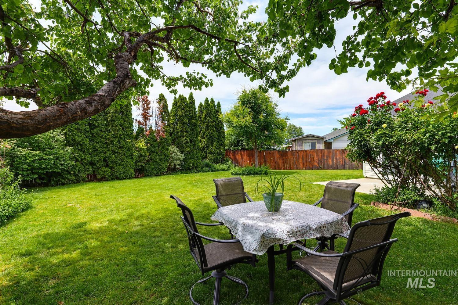2805 Swan Ave., Nampa, Idaho 83687, 3 Bedrooms, 2 Bathrooms, Residential For Sale, Price $336,990,MLS 98993339