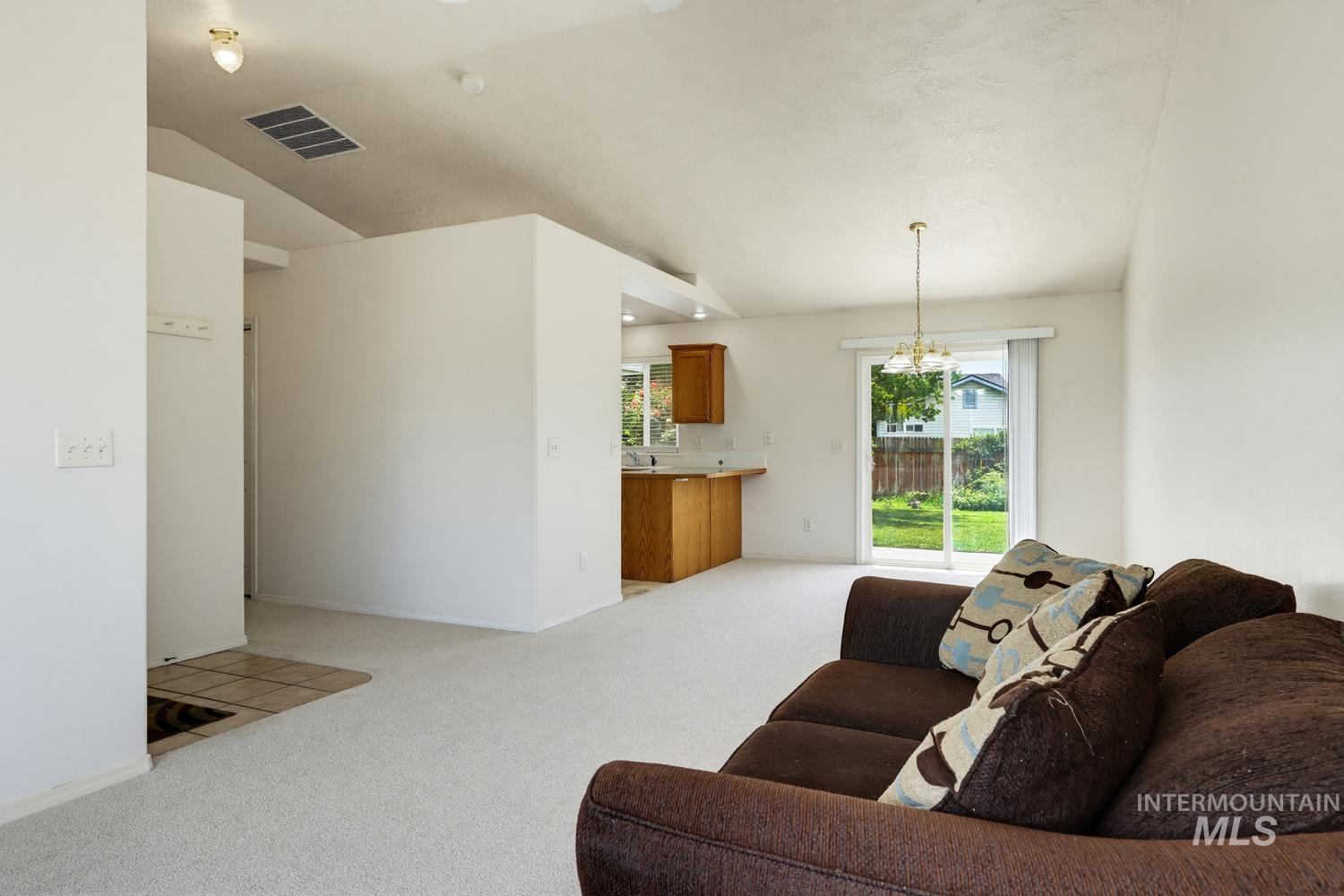 2805 Swan Ave., Nampa, Idaho 83687, 3 Bedrooms, 2 Bathrooms, Residential For Sale, Price $336,990,MLS 98993339