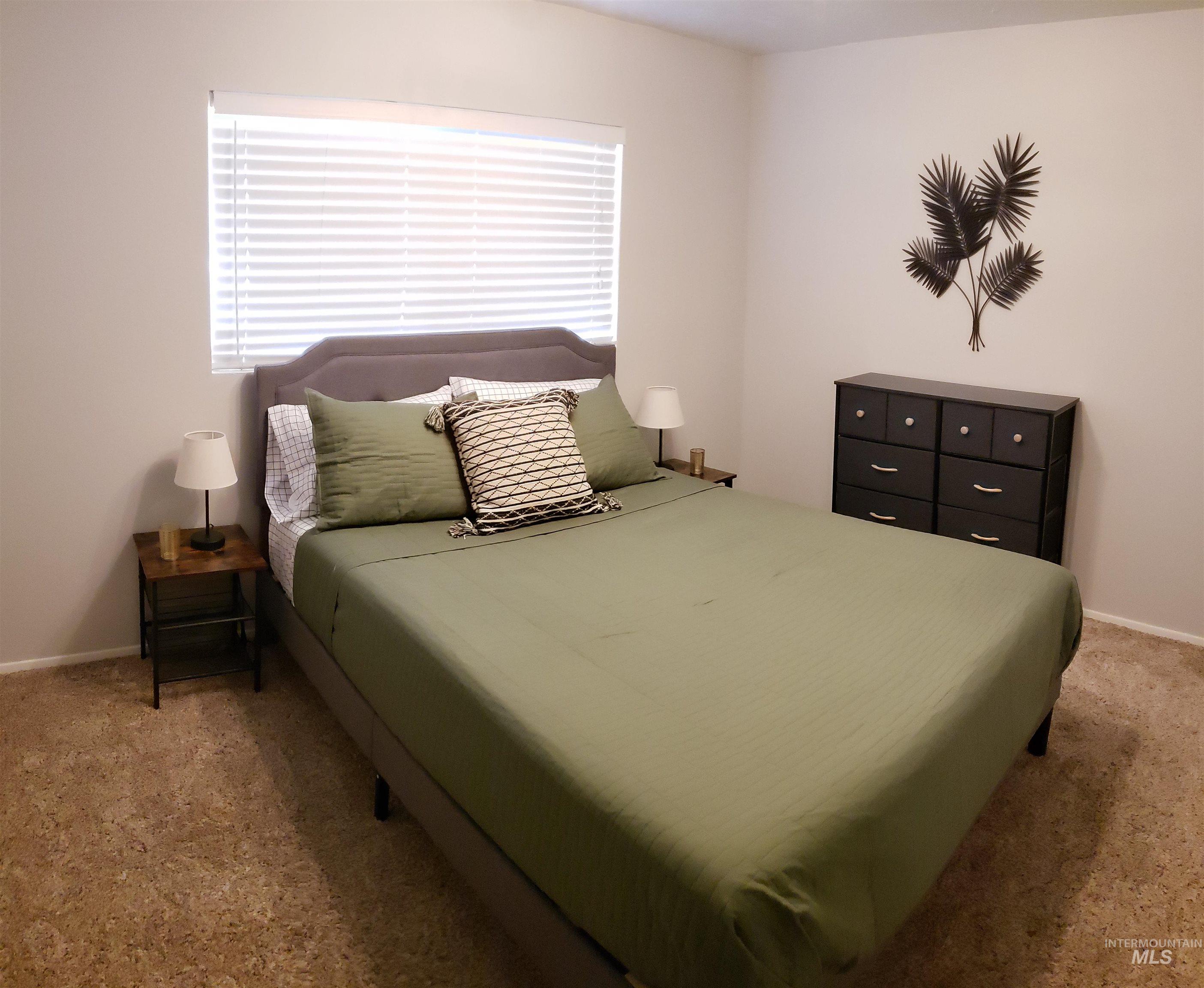 1827 & 1829 W Dorian St, Boise, Idaho 83705, 2 Bedrooms, 1 Bathroom, Residential Income For Sale, Price $580,000, 98993350