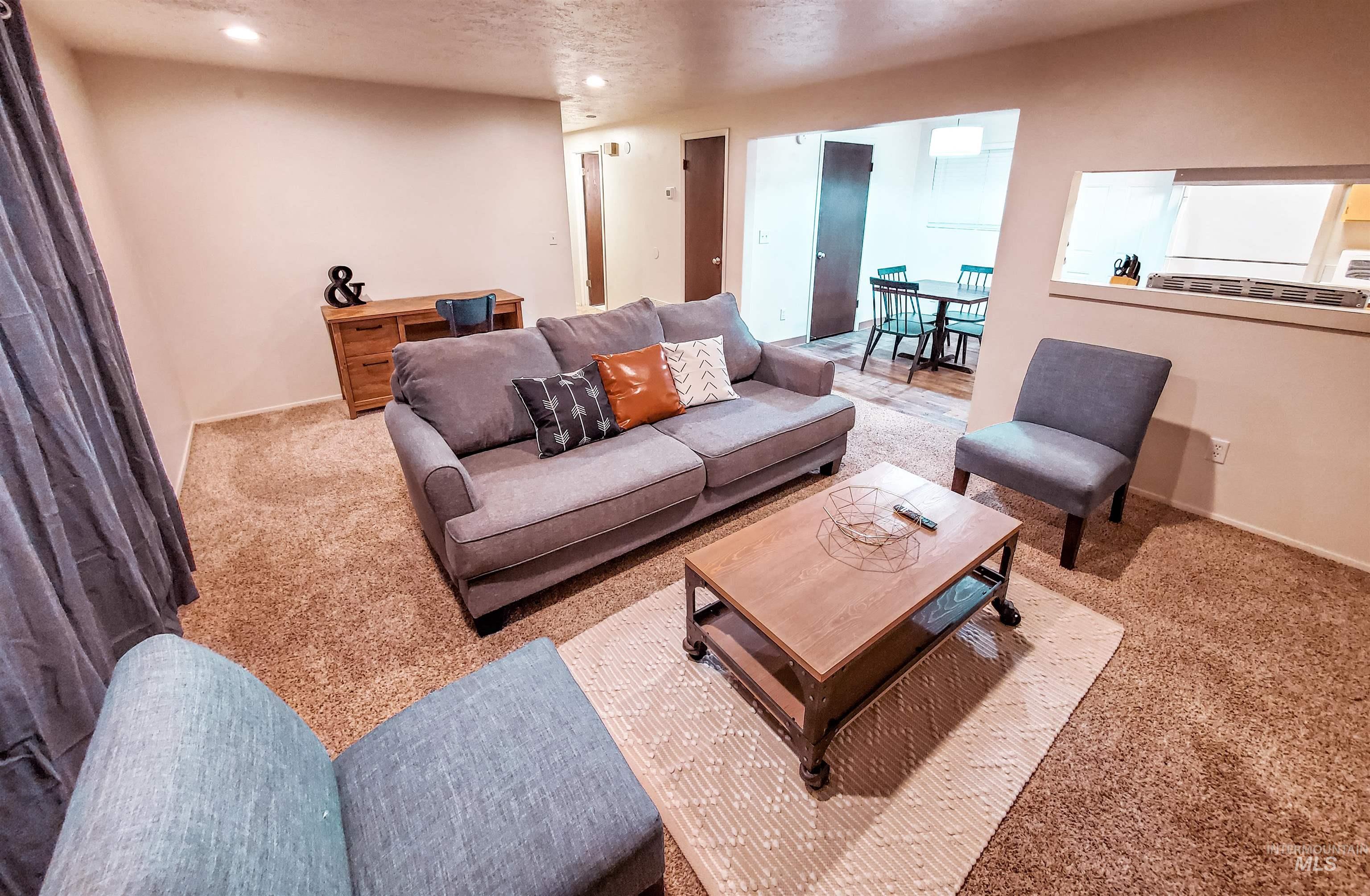 1827 & 1829 W Dorian St, Boise, Idaho 83705, 2 Bedrooms, 1 Bathroom, Residential Income For Sale, Price $580,000, 98993350