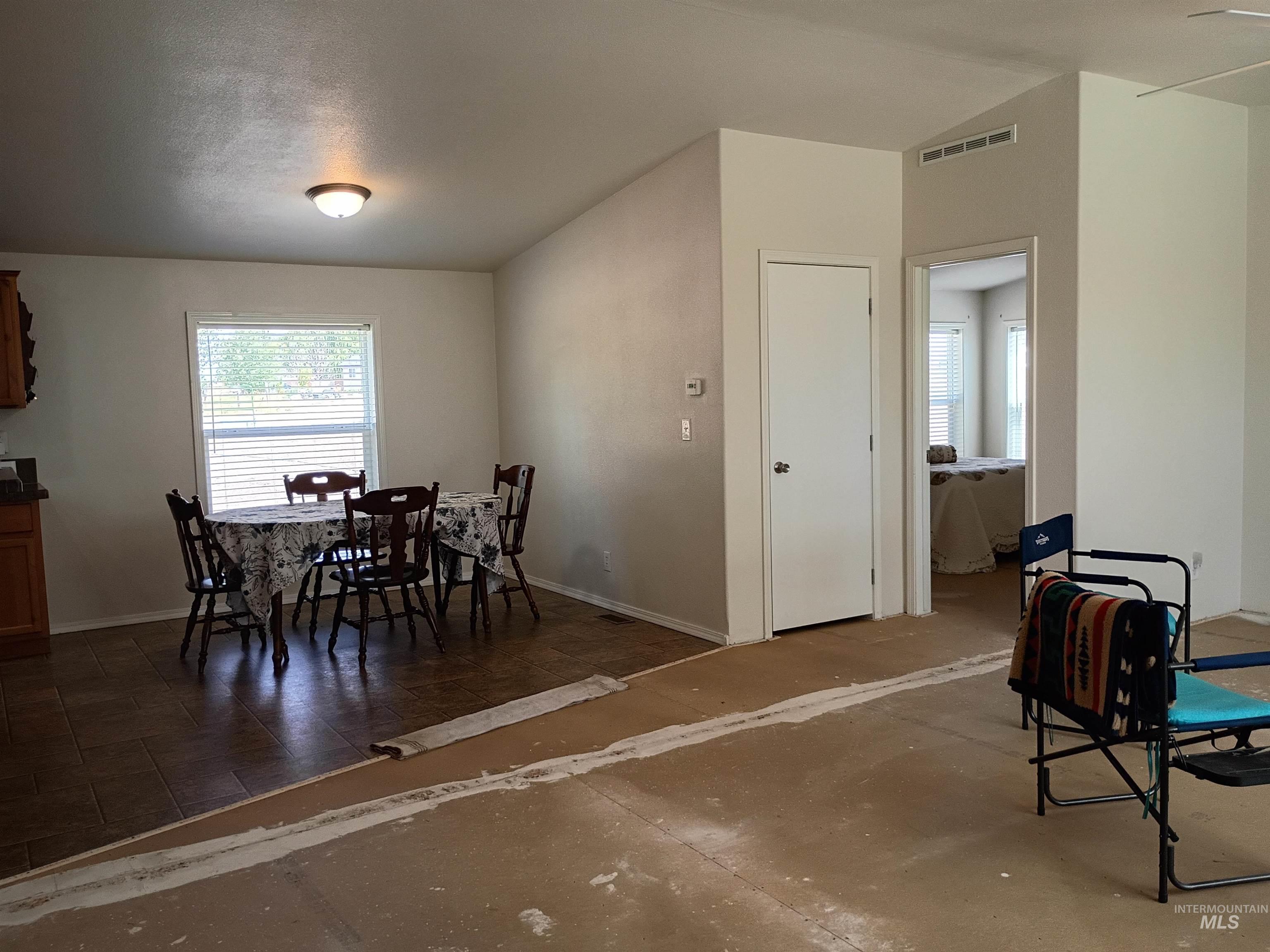 1127 E 720 N, Richfield, Idaho 83349, 3 Bedrooms, 2 Bathrooms, Residential For Sale, Price $375,000,MLS 98993355