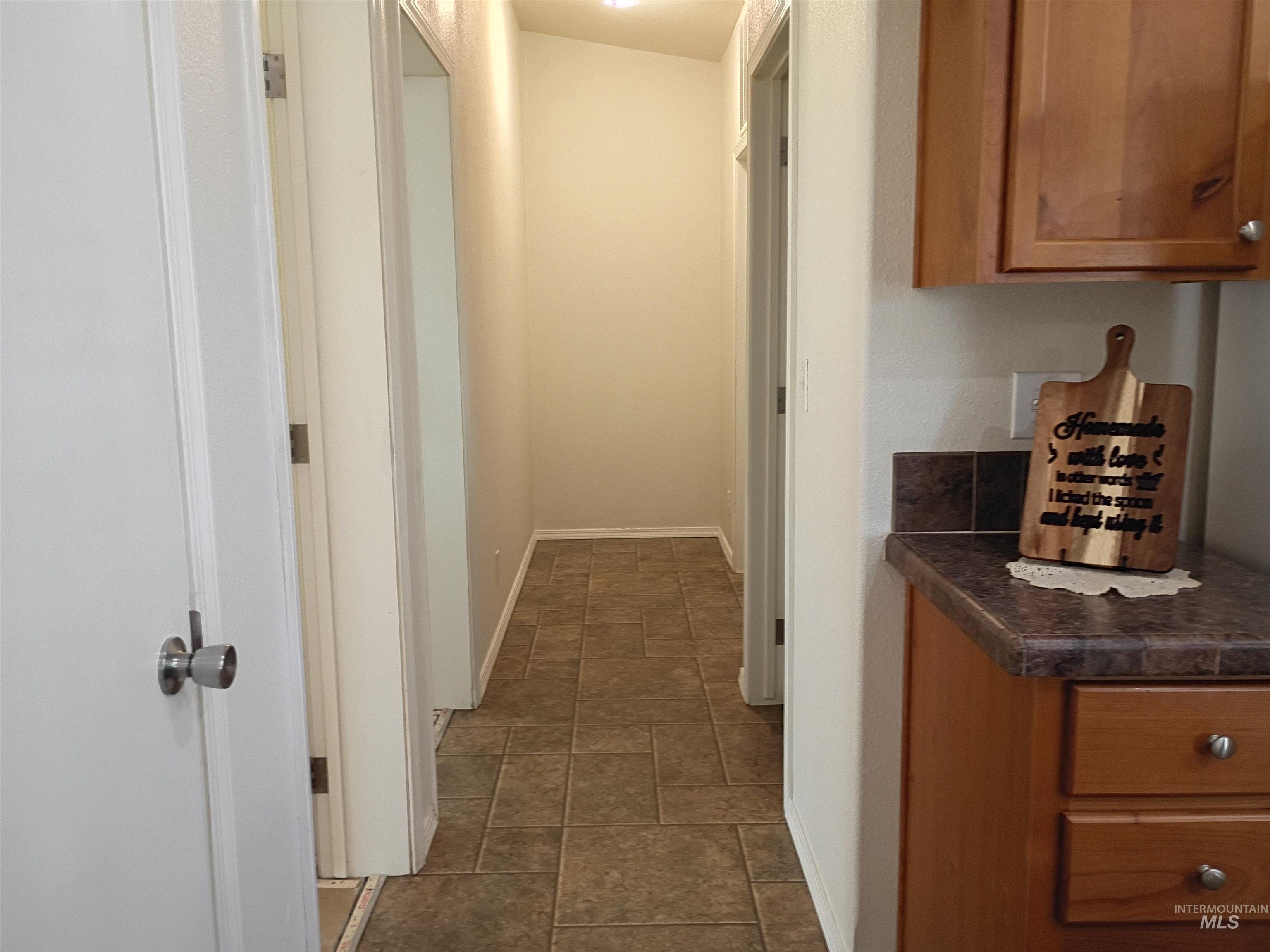 1127 E 720 N, Richfield, Idaho 83349, 3 Bedrooms, 2 Bathrooms, Residential For Sale, Price $375,000,MLS 98993355