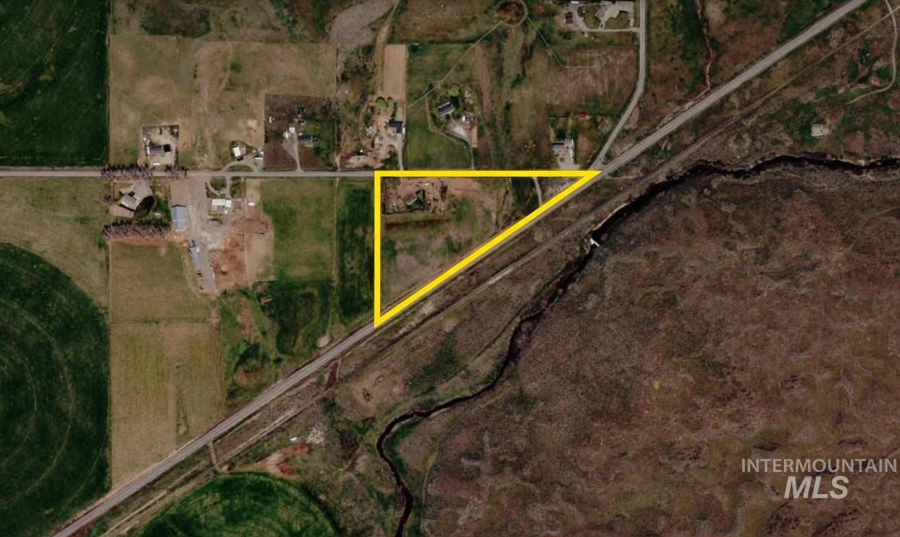 1127 E 720 N, Richfield, Idaho 83349, 3 Bedrooms, 2 Bathrooms, Residential For Sale, Price $375,000,MLS 98993355
