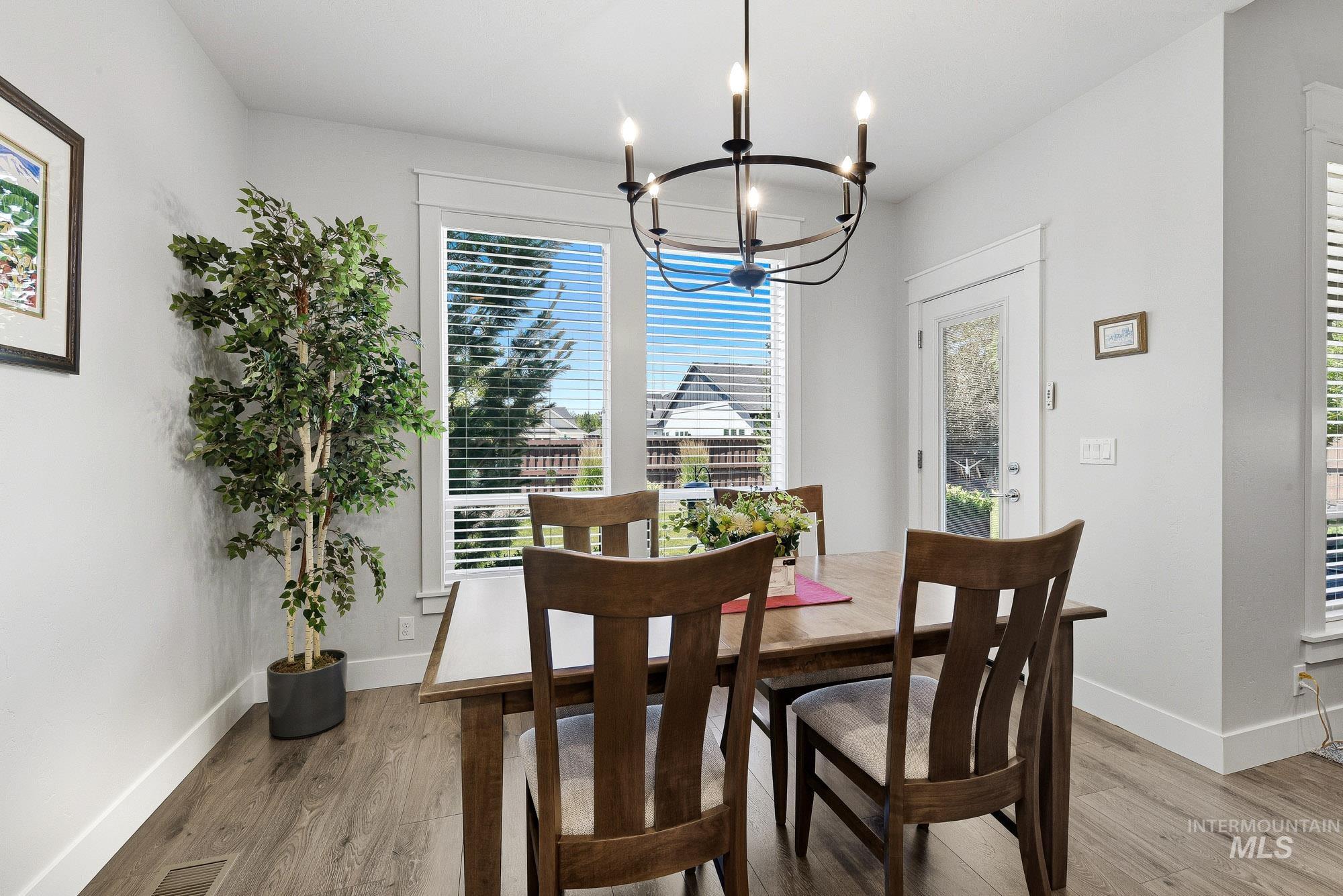 5889 N Lichfield Ave, Meridian, Idaho 83646, 3 Bedrooms, 2 Bathrooms, Residential For Sale, Price $599,000, 98993359