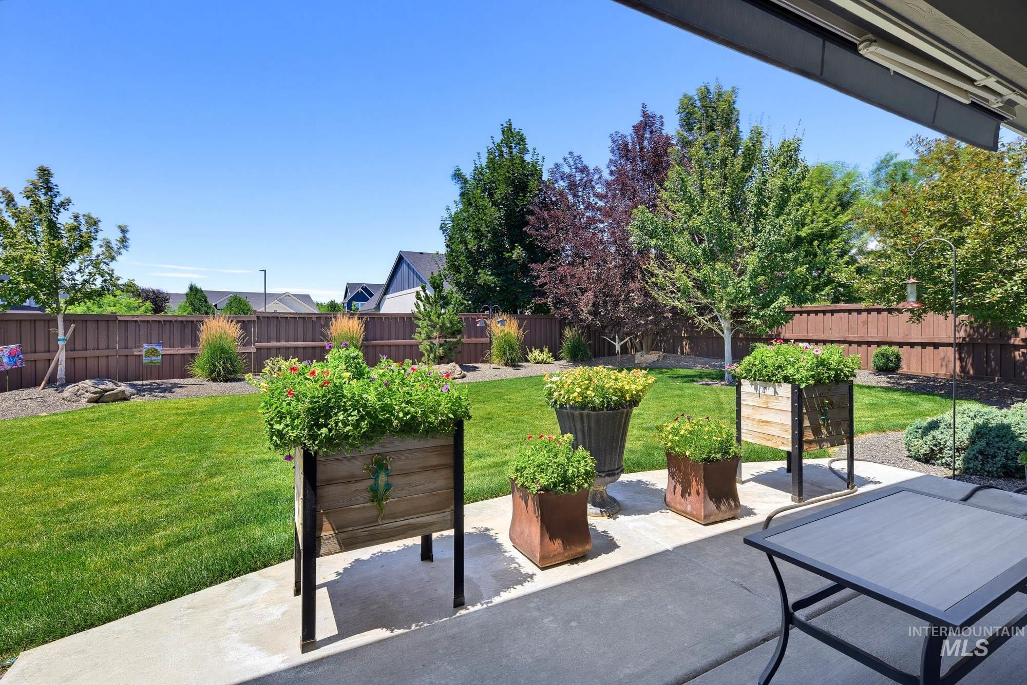 5889 N Lichfield Ave, Meridian, Idaho 83646, 3 Bedrooms, 2 Bathrooms, Residential For Sale, Price $599,000, 98993359