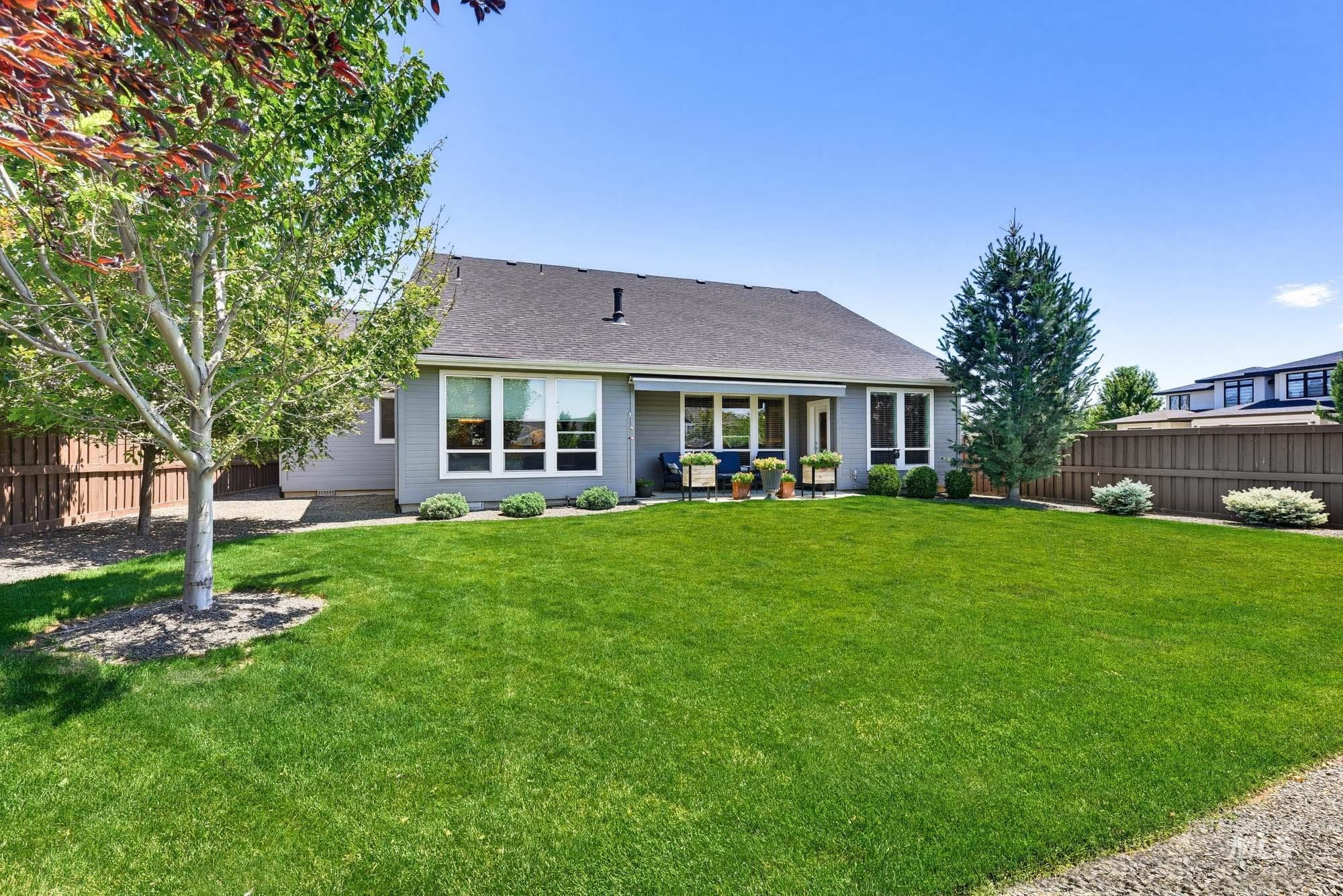 5889 N Lichfield Ave, Meridian, Idaho 83646, 3 Bedrooms, 2 Bathrooms, Residential For Sale, Price $599,000, 98993359