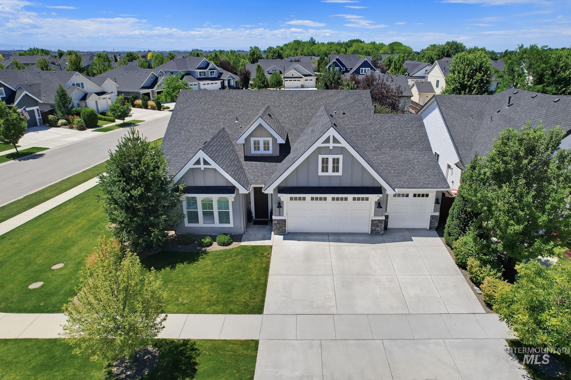 5889 N Lichfield Ave, Meridian, Idaho 83646, 3 Bedrooms, 2 Bathrooms, Residential For Sale, Price $599,000, 98993359