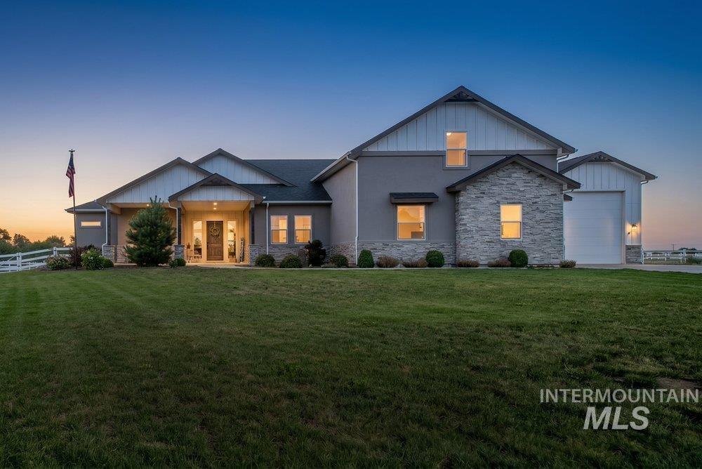 25127 Red Sage Ln, Middleton, Idaho 83644-9100, 4 Bedrooms, 3.5 Bathrooms, Residential For Sale, Price $1,485,000, 98993362