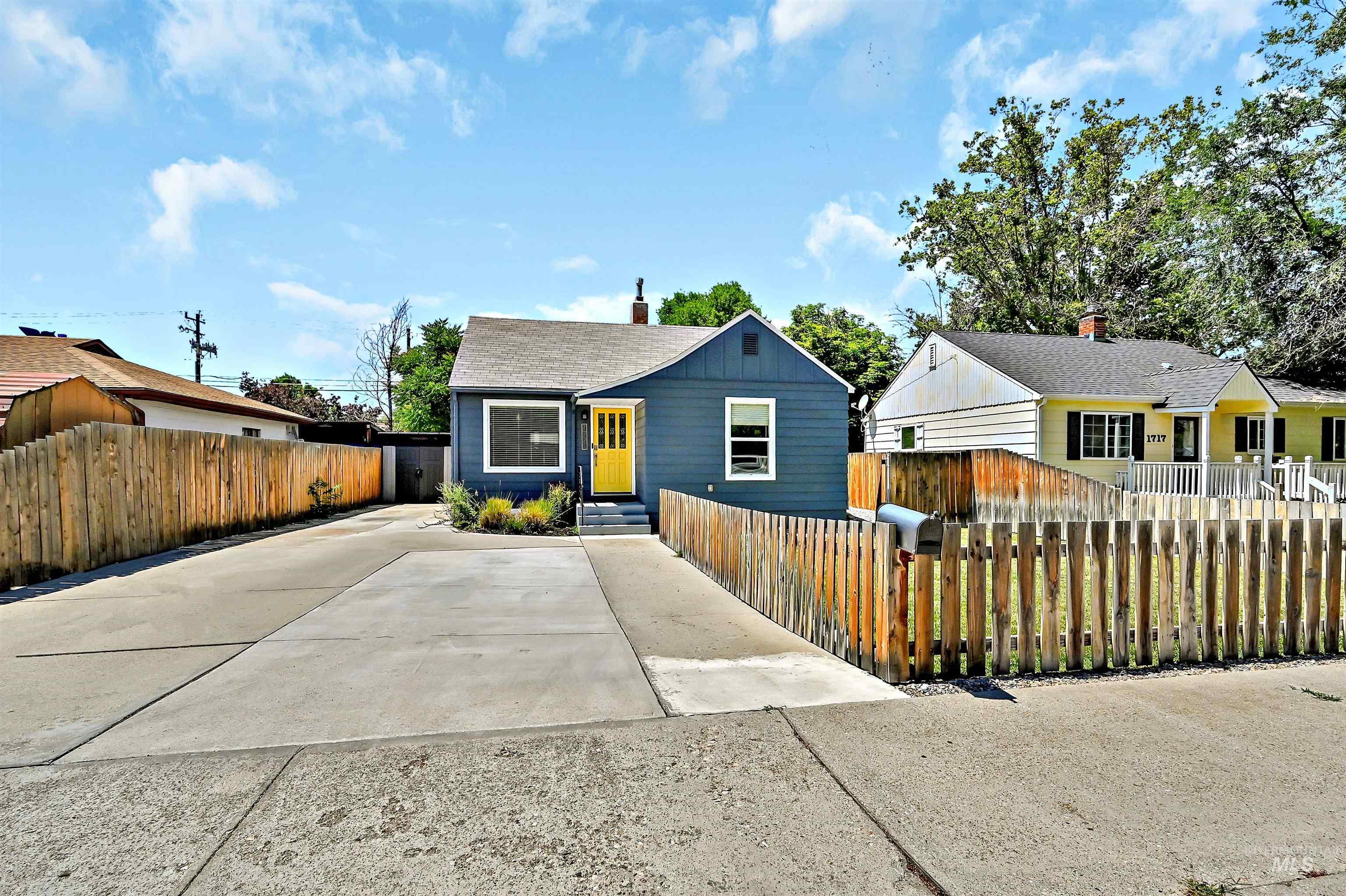 1721 S Euclid Ave, Boise, Idaho 83706, 3 Bedrooms, 2 Bathrooms, Residential For Sale, Price $519,900,MLS 98993366