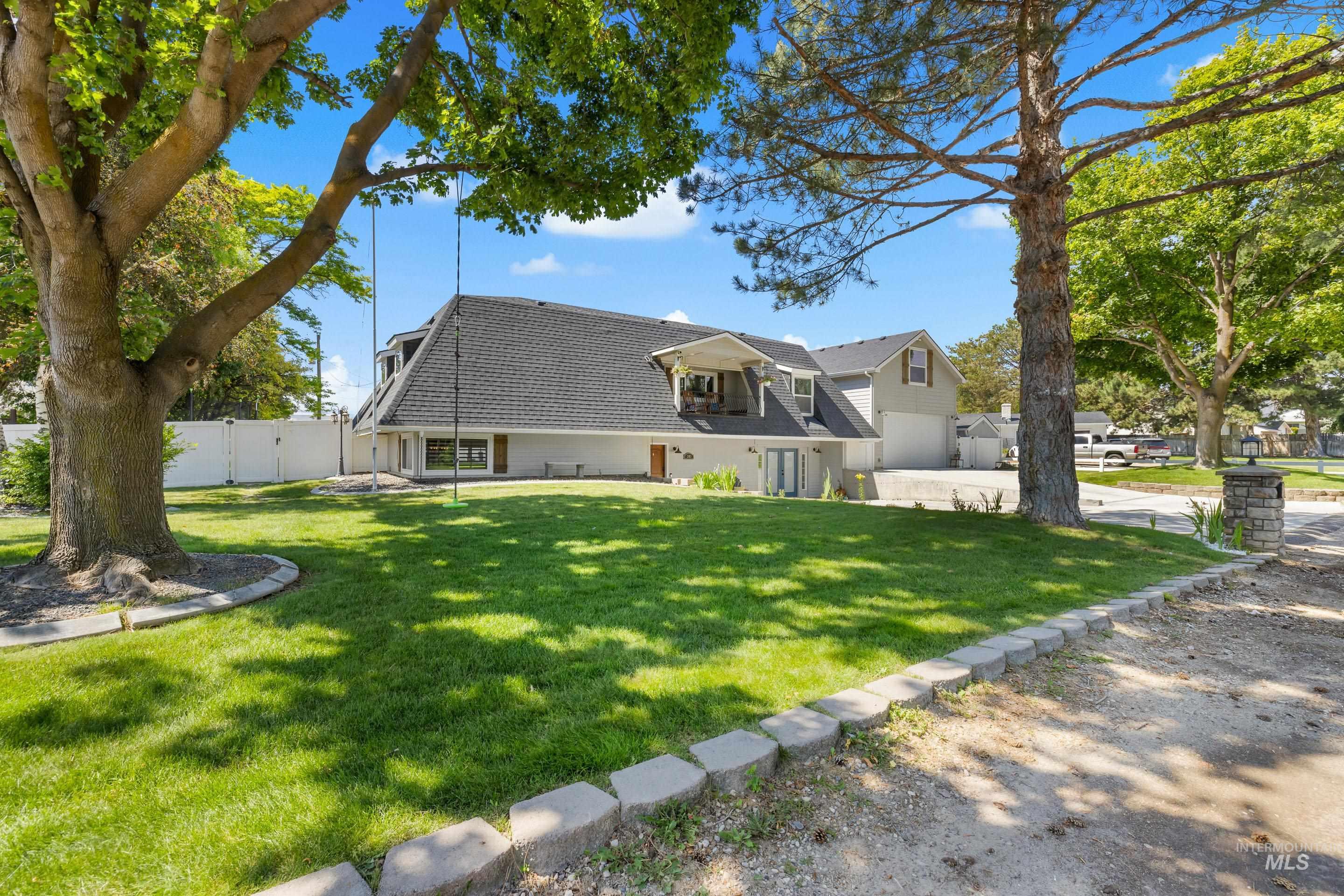 203 Melba Dr, Nampa, Idaho 83686, 6 Bedrooms, 3 Bathrooms, Residential For Sale, Price $639,900,MLS 98993368