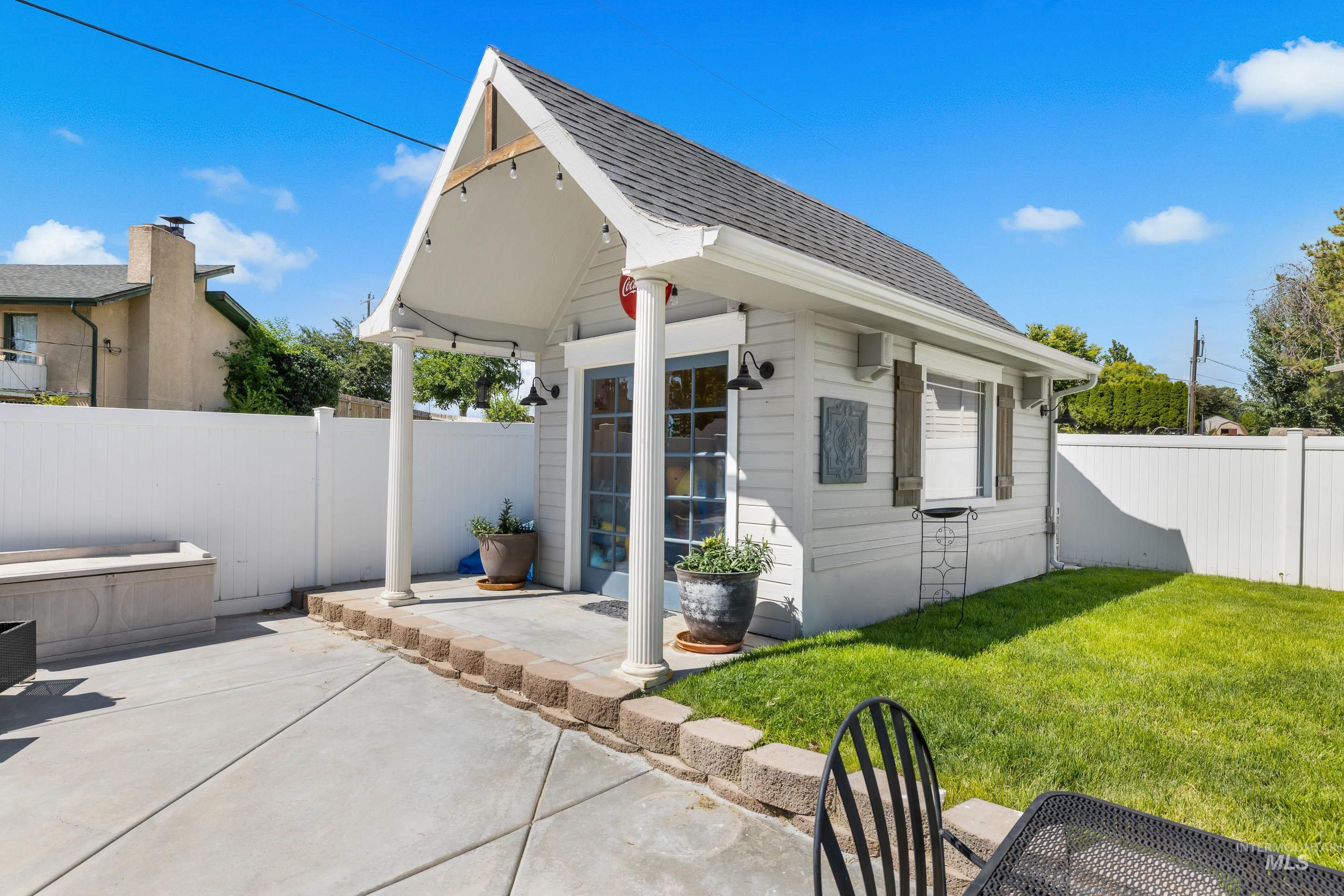203 Melba Dr, Nampa, Idaho 83686, 6 Bedrooms, 3 Bathrooms, Residential For Sale, Price $639,900,MLS 98993368