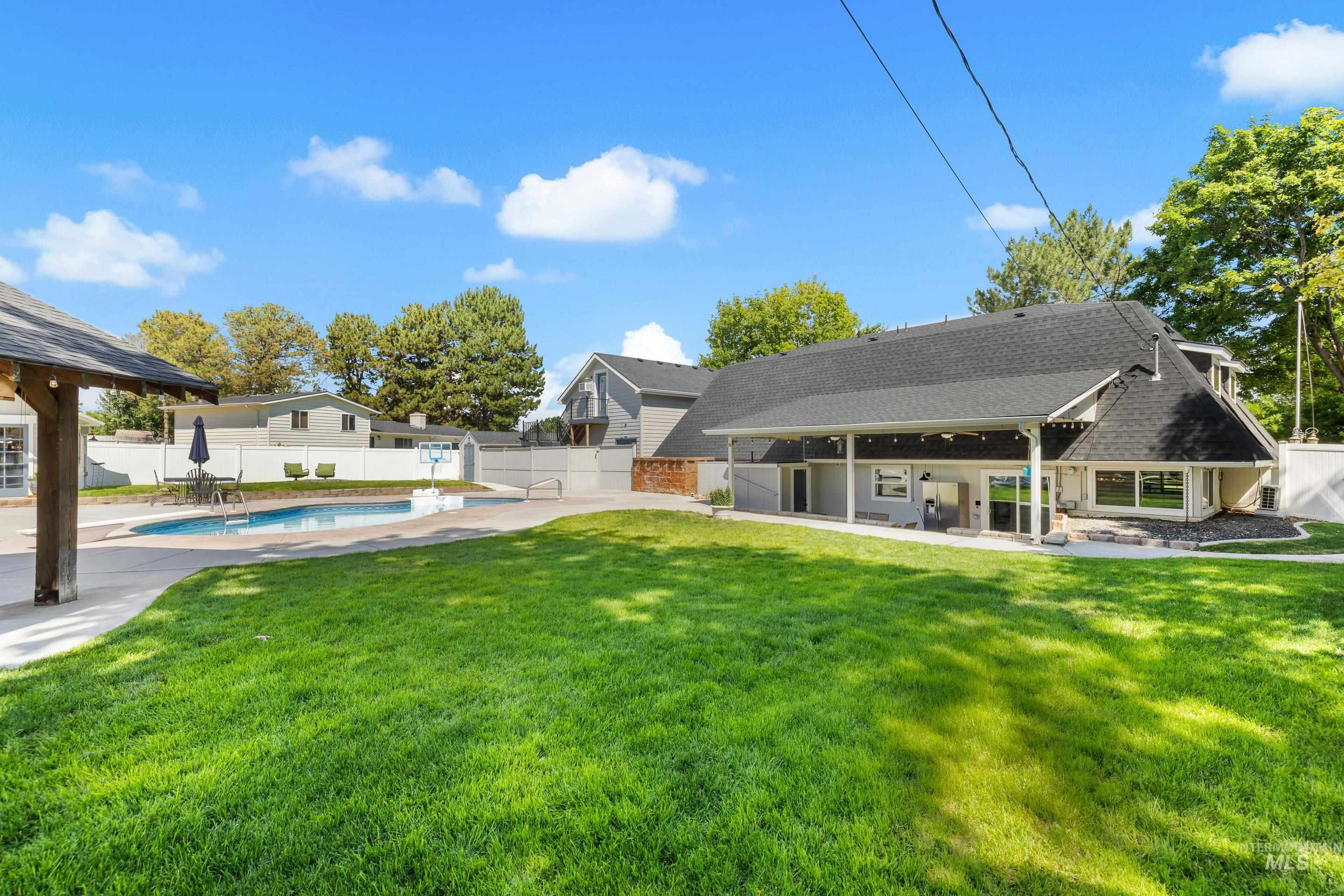 203 Melba Dr, Nampa, Idaho 83686, 6 Bedrooms, 3 Bathrooms, Residential For Sale, Price $639,900,MLS 98993368