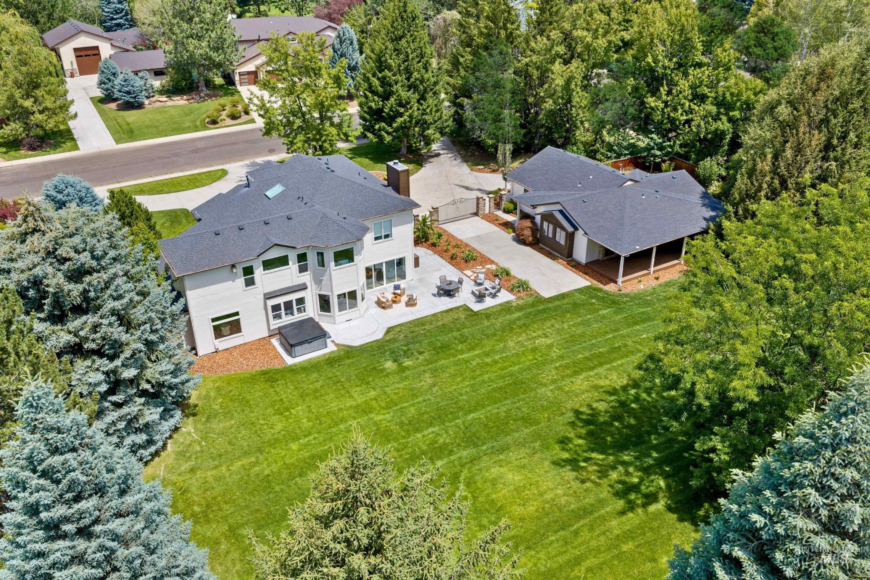 441 W Fordham Drive, Eagle, Idaho 83616, 5 Bedrooms, 4.5 Bathrooms, Residential For Sale, Price $1,895,000,MLS 98993369
