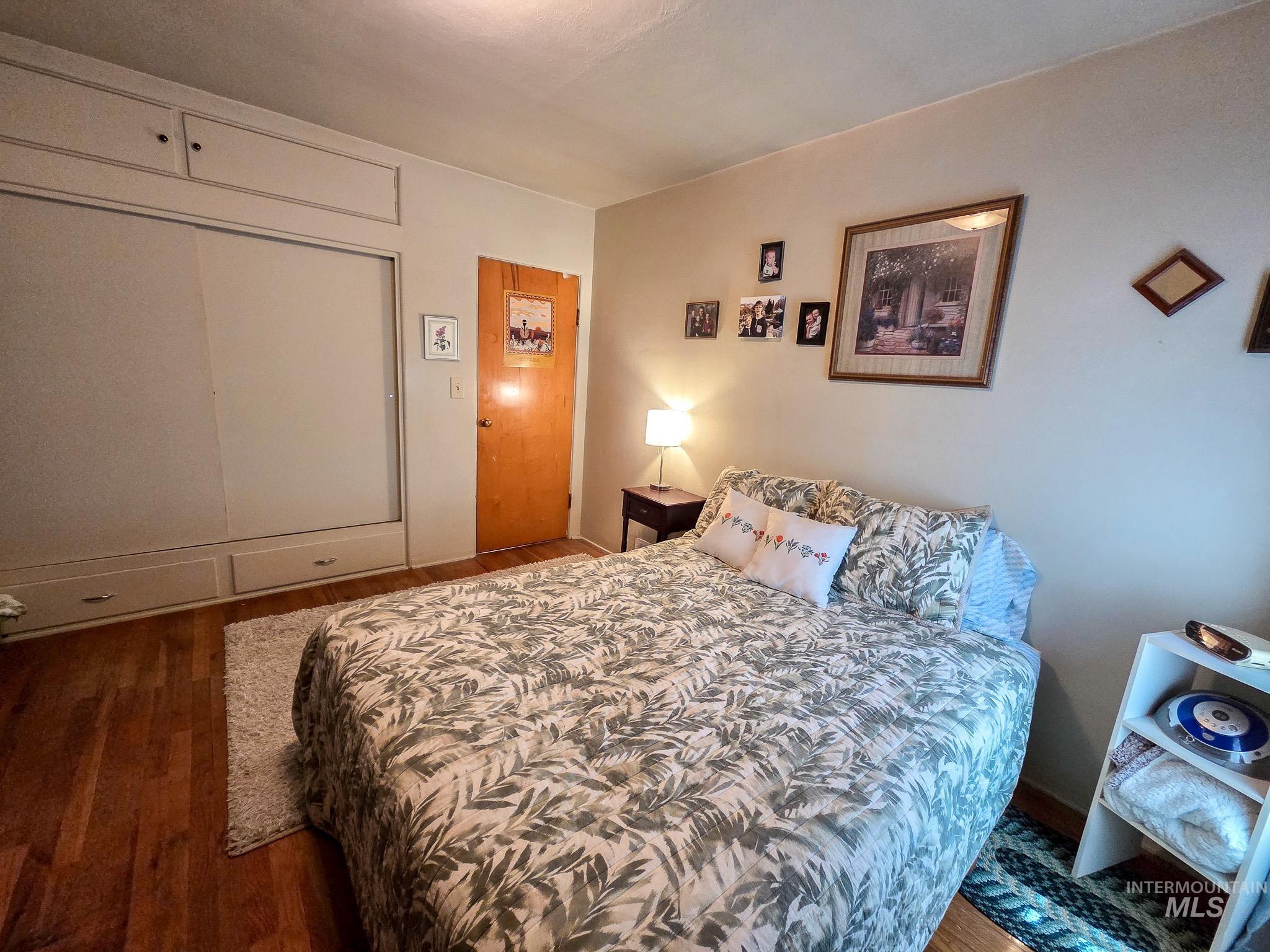 255 N Pine St, Genesee, Idaho 83832, 3 Bedrooms, 1.5 Bathrooms, Residential For Sale, Price $329,900,MLS 98993370