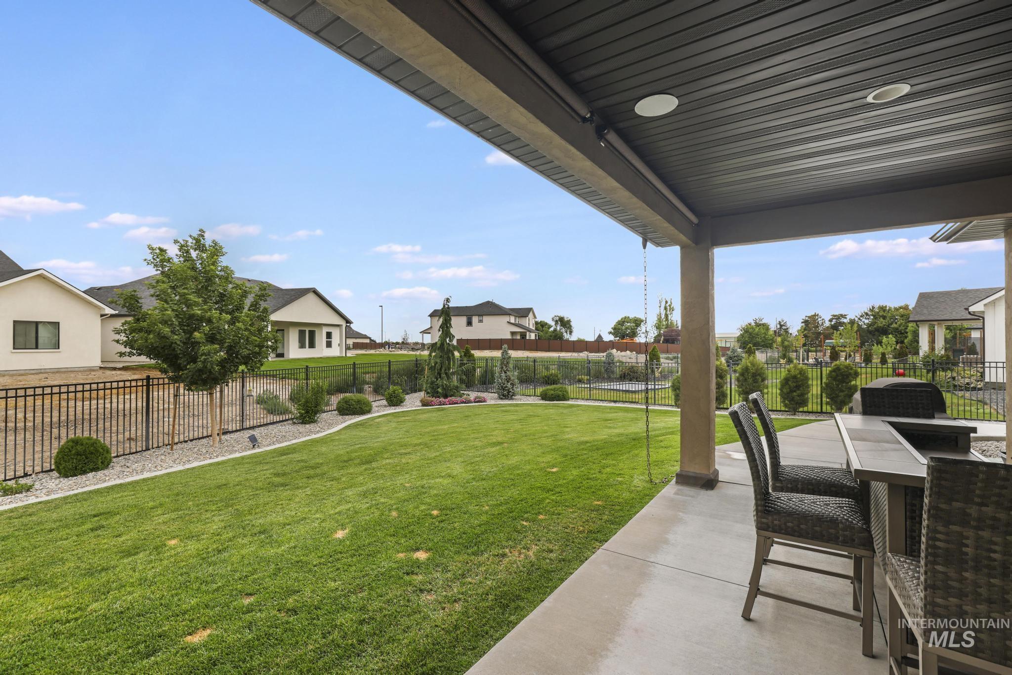 1529 Clear Creek Loop, Twin Falls, Idaho 83301, 5 Bedrooms, 3 Bathrooms, Residential For Sale, Price $725,000, 98993374