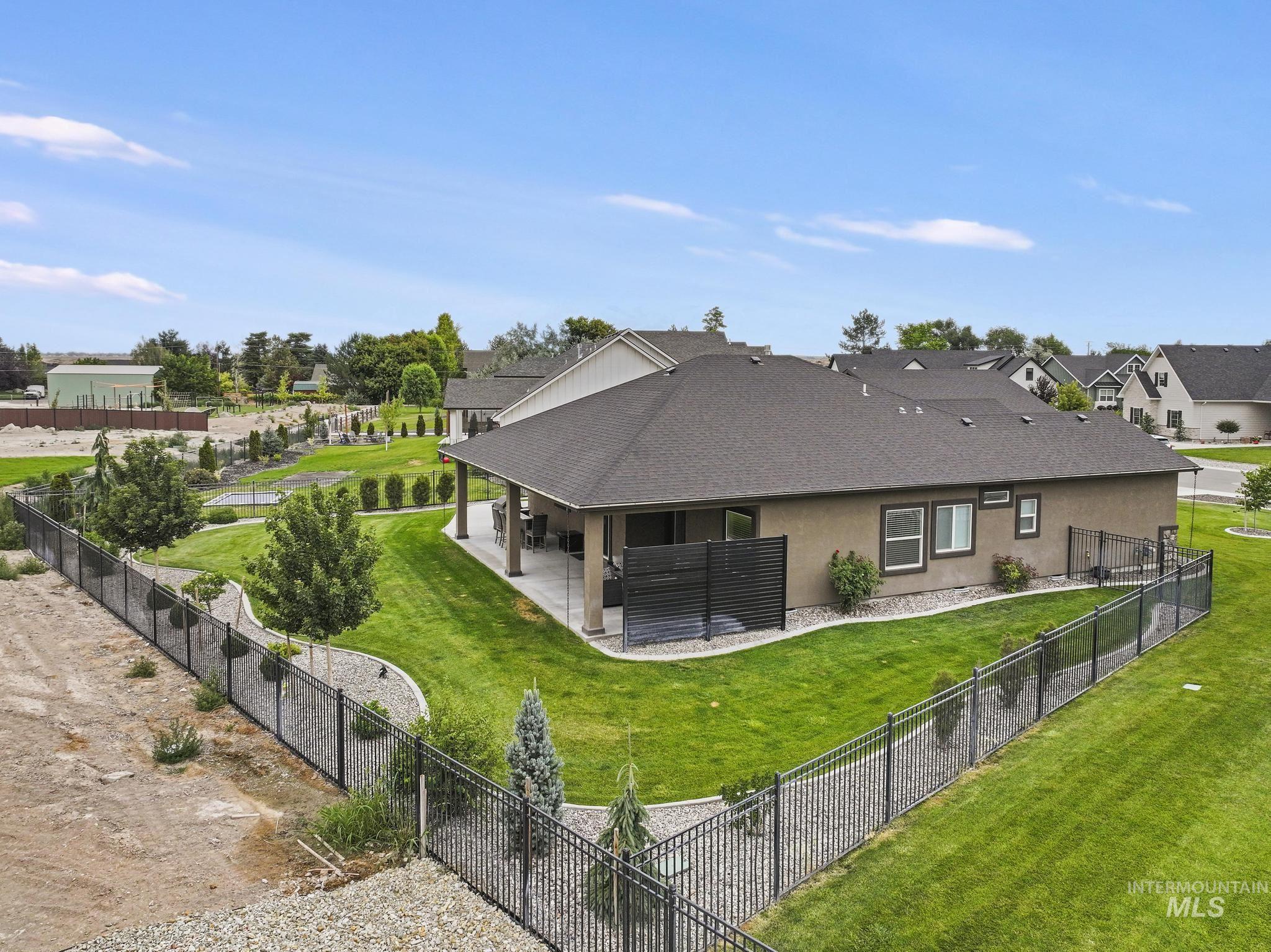 1529 Clear Creek Loop, Twin Falls, Idaho 83301, 5 Bedrooms, 3 Bathrooms, Residential For Sale, Price $725,000, 98993374