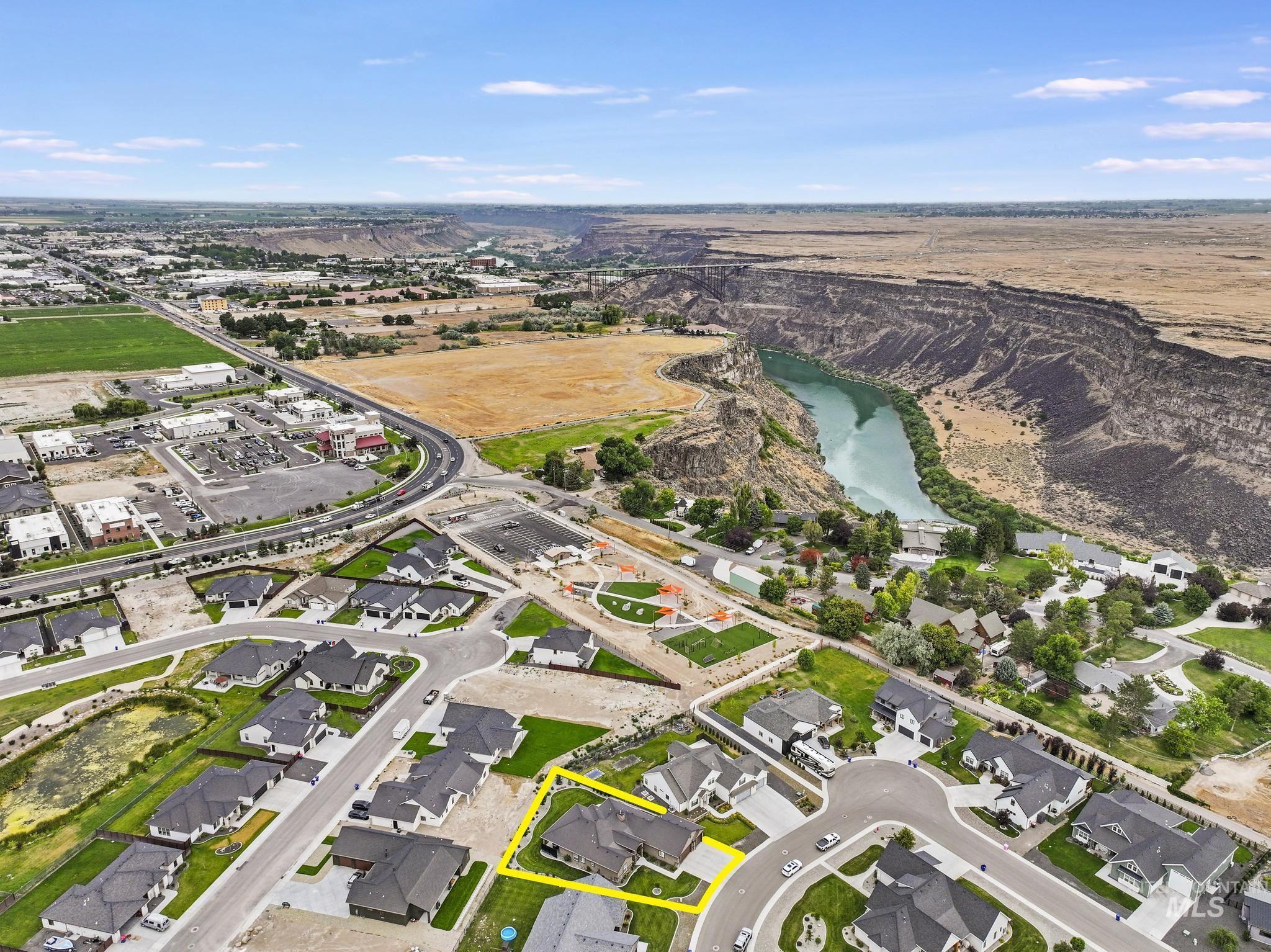 1529 Clear Creek Loop, Twin Falls, Idaho 83301, 5 Bedrooms, 3 Bathrooms, Residential For Sale, Price $725,000, 98993374