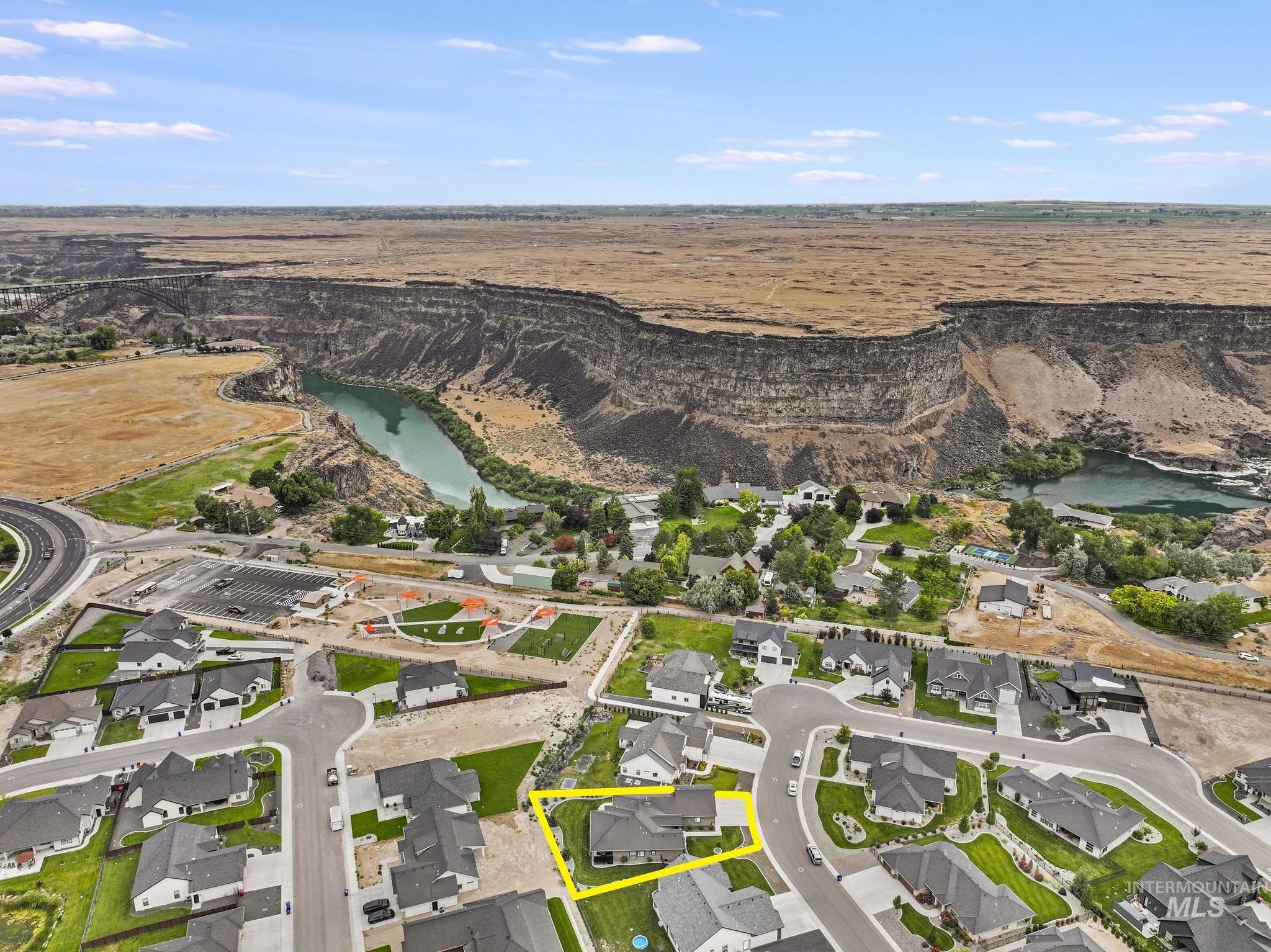1529 Clear Creek Loop, Twin Falls, Idaho 83301, 5 Bedrooms, 3 Bathrooms, Residential For Sale, Price $725,000, 98993374
