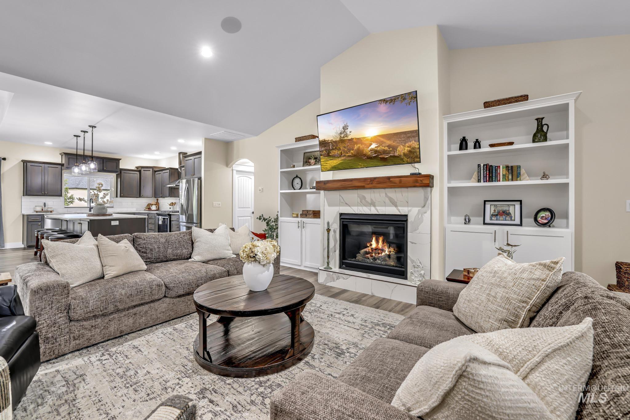 1529 Clear Creek Loop, Twin Falls, Idaho 83301, 5 Bedrooms, 3 Bathrooms, Residential For Sale, Price $725,000, 98993374