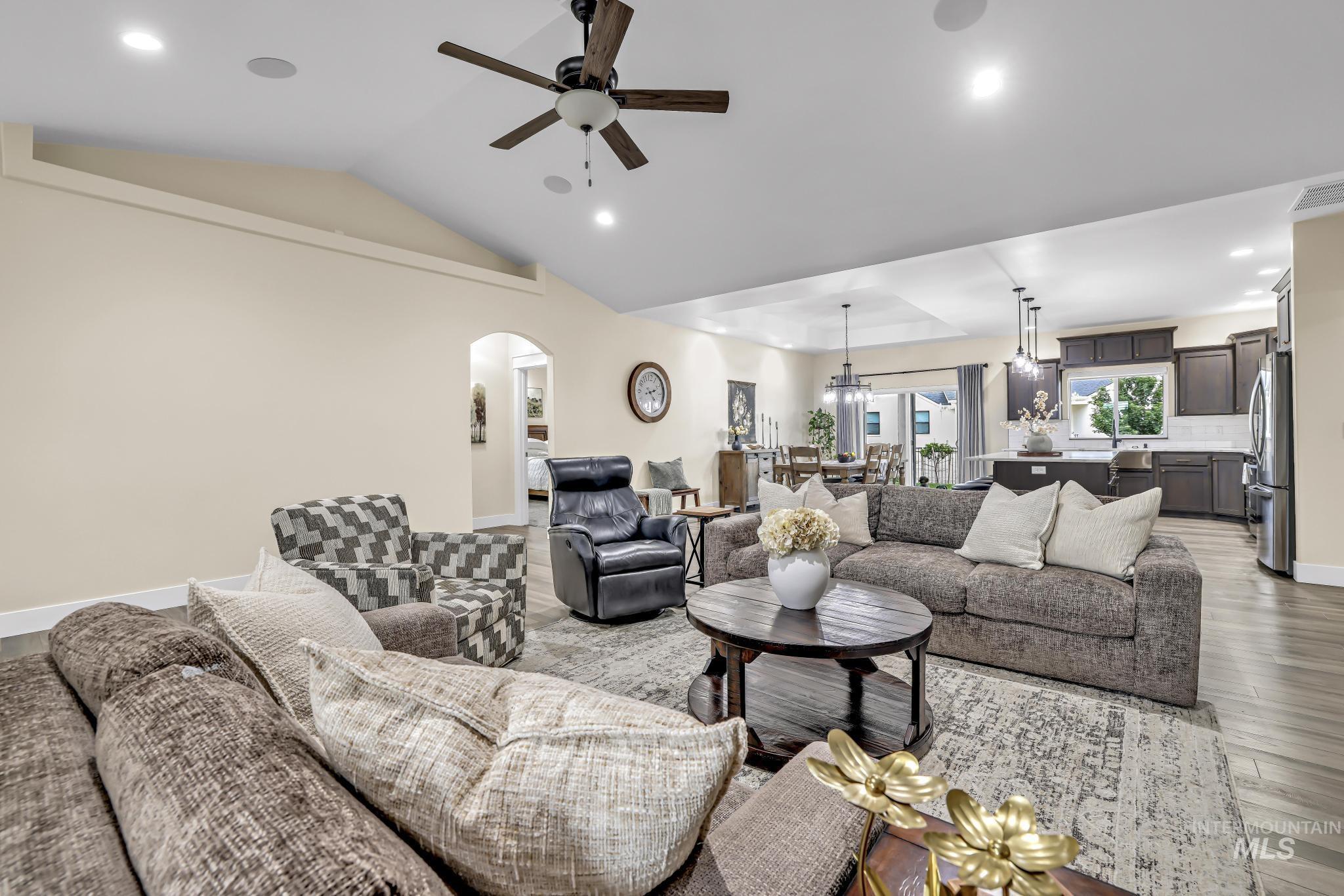 1529 Clear Creek Loop, Twin Falls, Idaho 83301, 5 Bedrooms, 3 Bathrooms, Residential For Sale, Price $725,000, 98993374