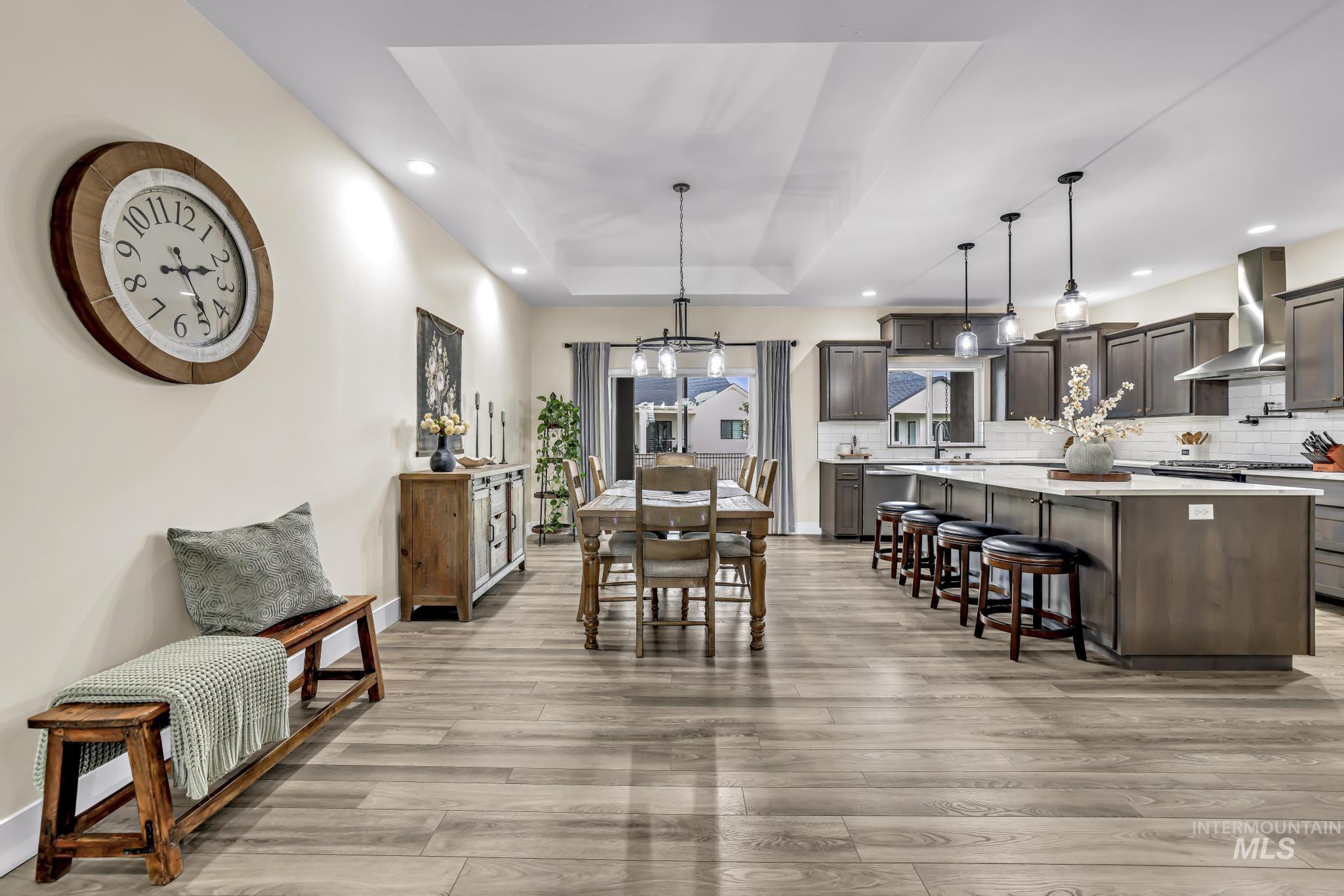 1529 Clear Creek Loop, Twin Falls, Idaho 83301, 5 Bedrooms, 3 Bathrooms, Residential For Sale, Price $725,000, 98993374