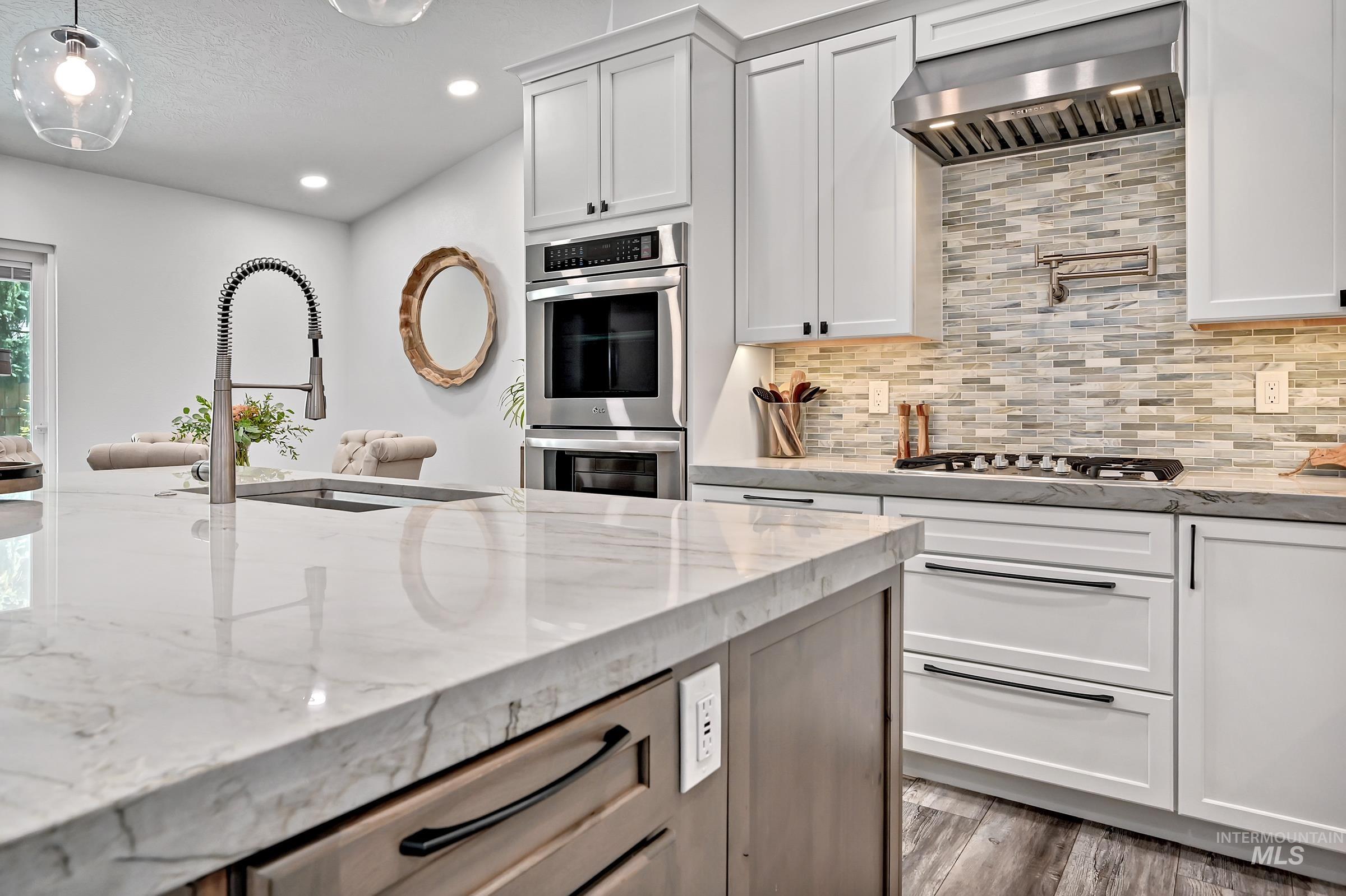 5579 N Rosepoint Way, Boise, Idaho 83713, 3 Bedrooms, 3 Bathrooms, Residential For Sale, Price $585,000, 98993378