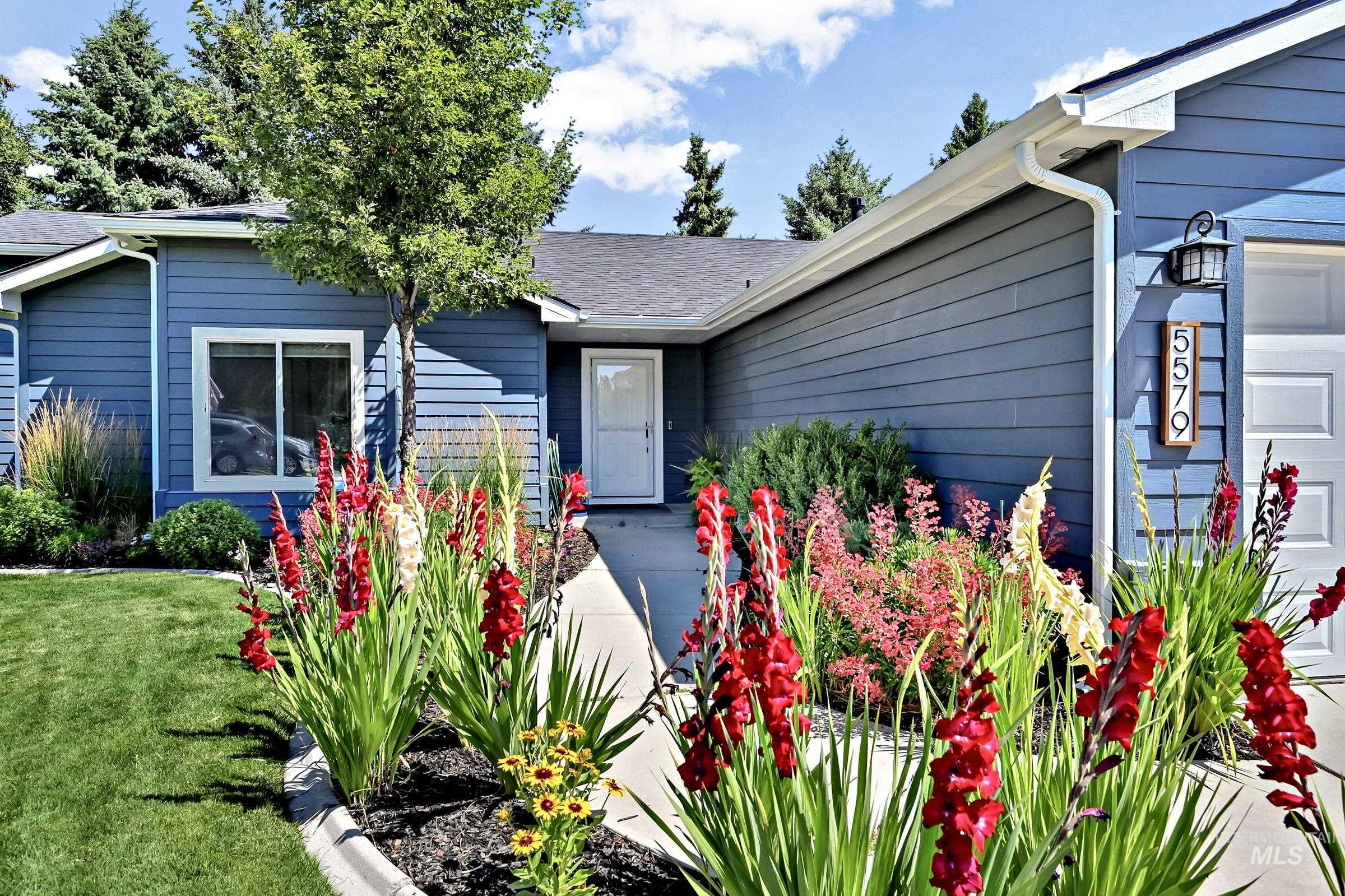 5579 N Rosepoint Way, Boise, Idaho 83713, 3 Bedrooms, 3 Bathrooms, Residential For Sale, Price $585,000, 98993378