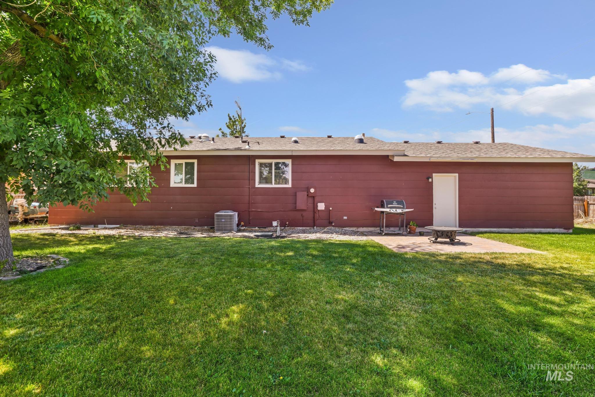 471 Altair Dr, Twin Falls, Idaho 83301, 5 Bedrooms, 3 Bathrooms, Residential For Sale, Price $410,000, 98993379