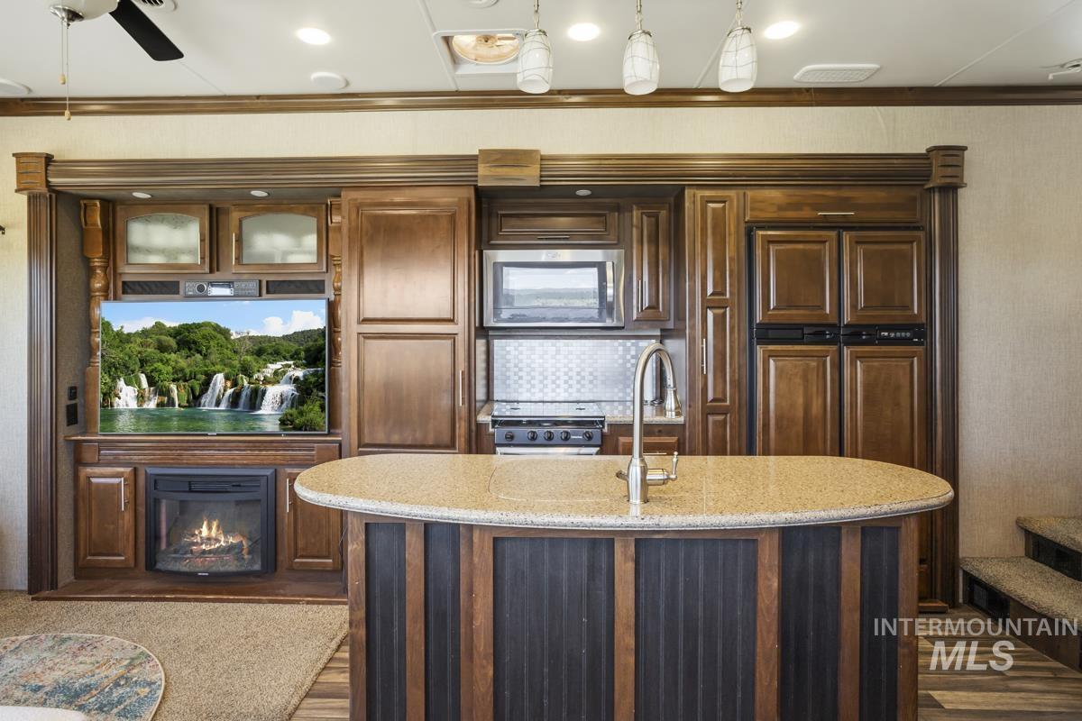 44 Pats Lane, Cascade, Idaho 83611, Land For Sale, Price $419,000, 98993381