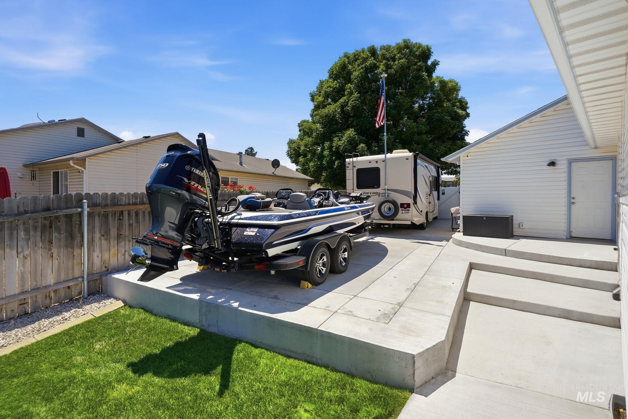 514 W Palmer Dr, Nampa, Idaho 83686, 4 Bedrooms, 2 Bathrooms, Residential For Sale, Price $440,000, 98993385