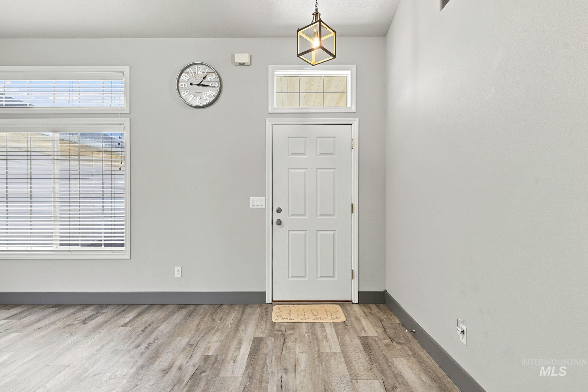 514 W Palmer Dr, Nampa, Idaho 83686, 4 Bedrooms, 2 Bathrooms, Residential For Sale, Price $440,000, 98993385