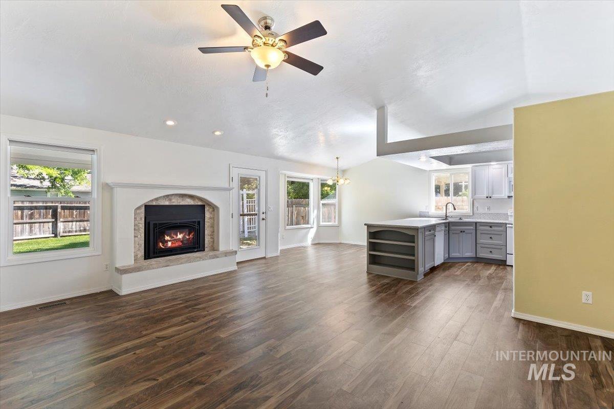 2142 W Lasher, Meridian, Idaho 83646-1300, 4 Bedrooms, 2 Bathrooms, Residential For Sale, Price $500,000, 98993387