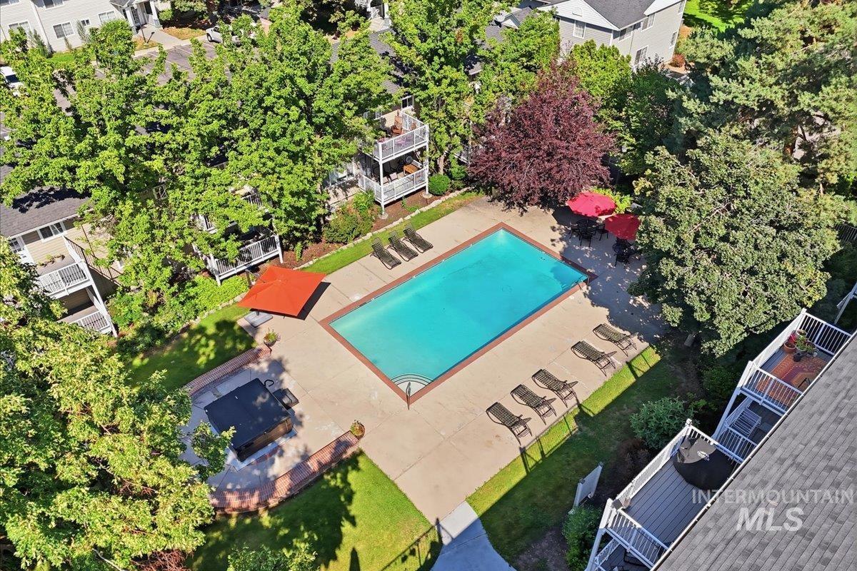 307 W Village, Boise, Idaho 83702, 2 Bedrooms, 2 Bathrooms, Residential For Sale, Price $425,000, 98993388