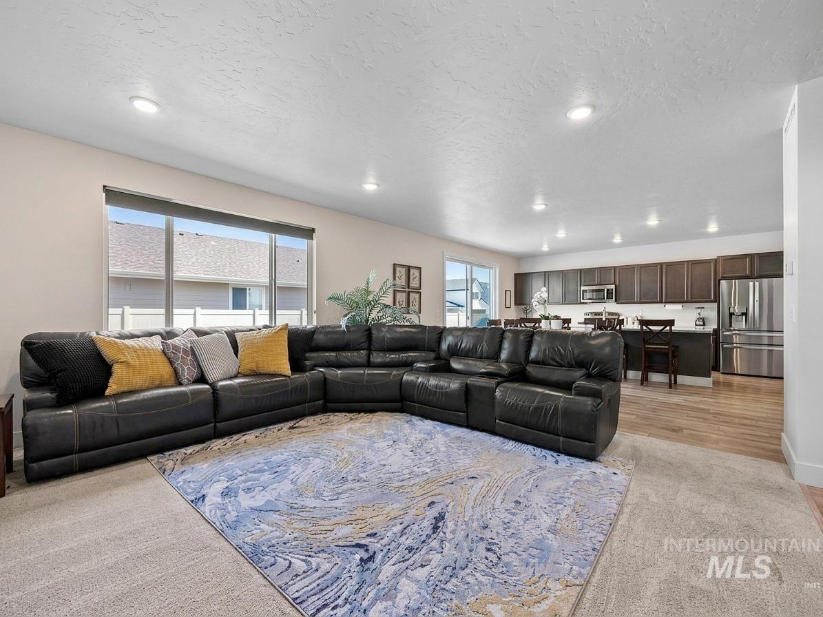 3282 E Mossy Cove St, Nampa, Idaho 83686, 4 Bedrooms, 2.5 Bathrooms, Residential For Sale, Price $514,900, 98993390