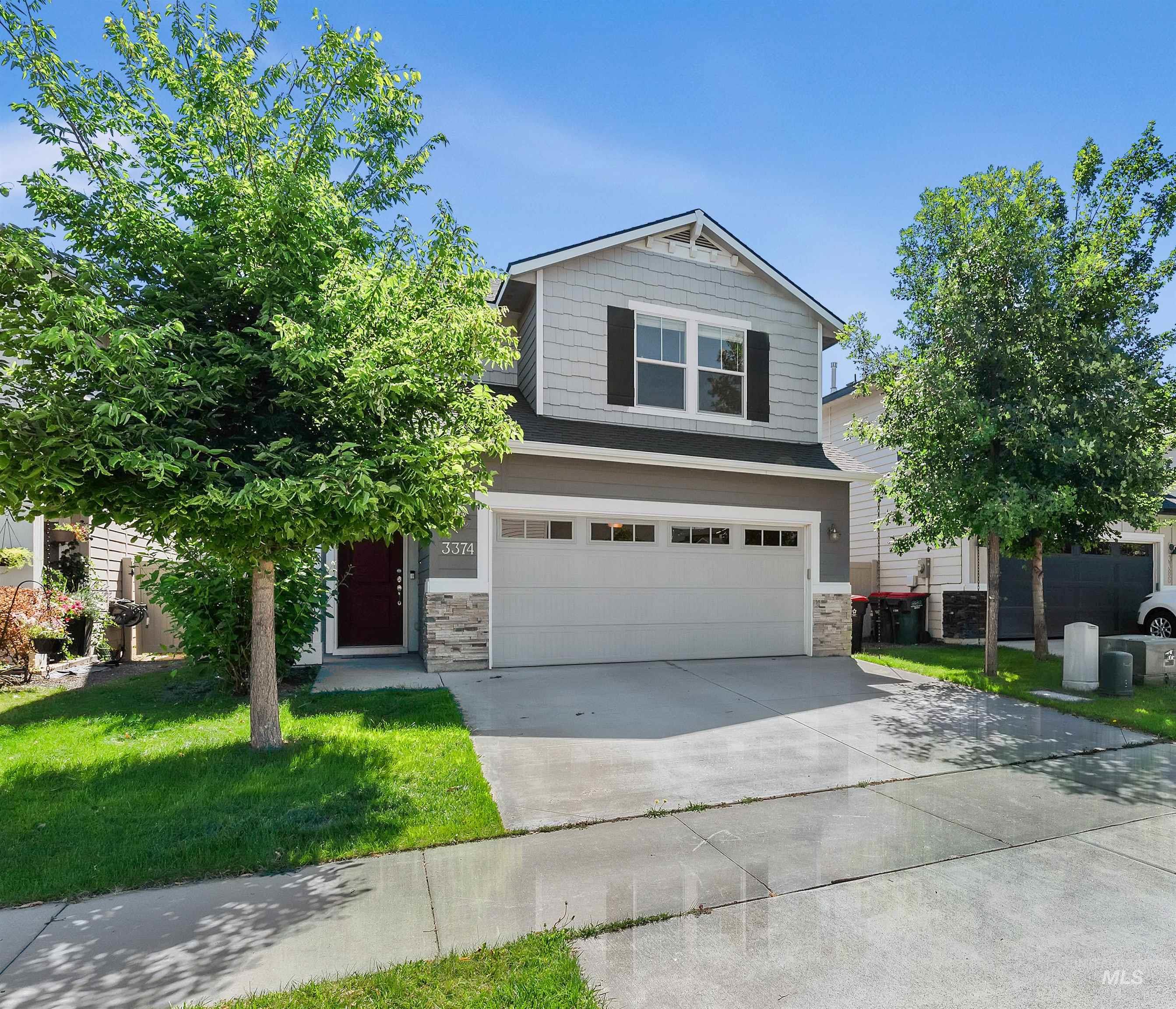 3374 S Glacier Bay Ave, Meridian, Idaho 83642, 3 Bedrooms, 2.5 Bathrooms, Residential For Sale, Price $480,000,MLS 98993391
