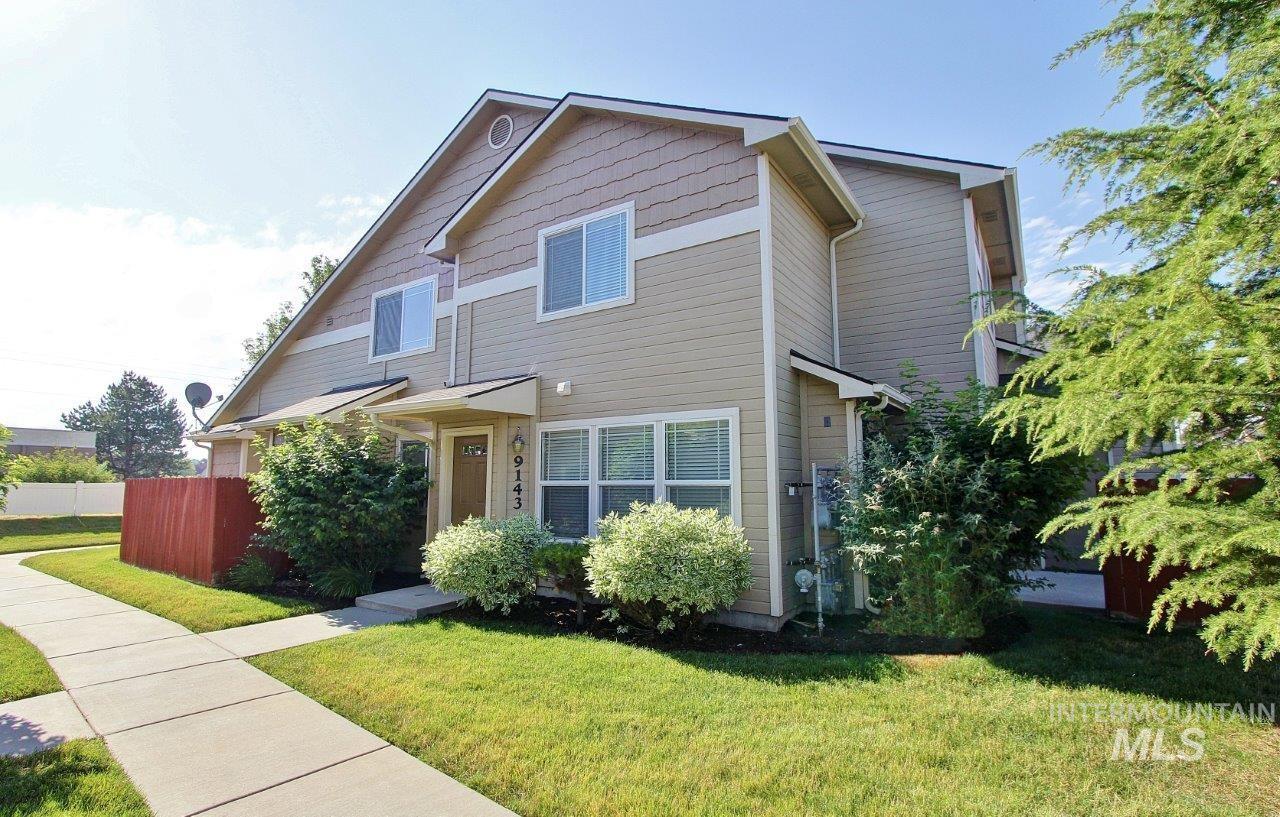 9143 W Brogan, Boise, Idaho 83709, 2 Bedrooms, 2 Bathrooms, Residential For Sale, Price $285,900,MLS 98993392