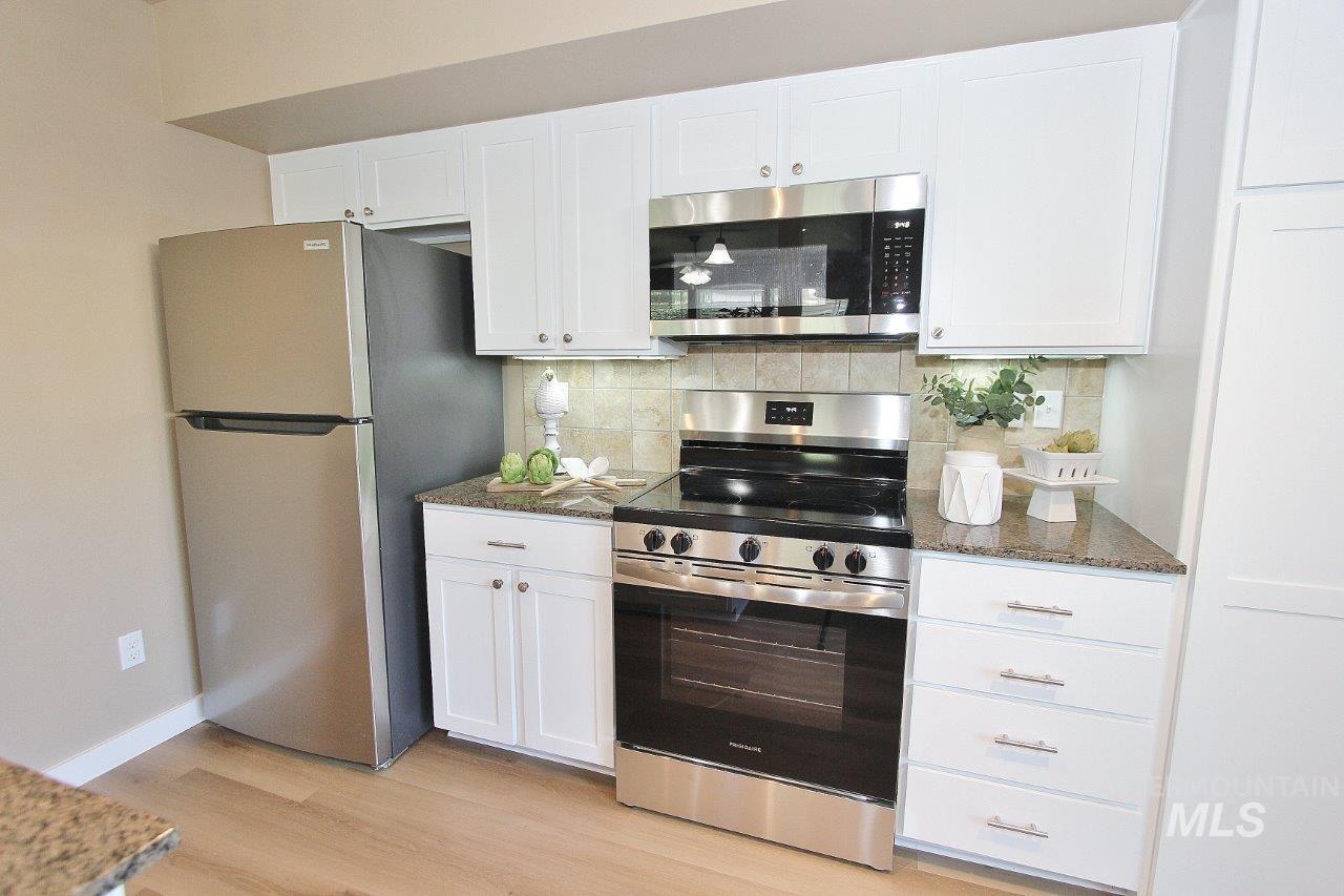 9143 W Brogan, Boise, Idaho 83709, 2 Bedrooms, 2 Bathrooms, Residential For Sale, Price $285,900,MLS 98993392