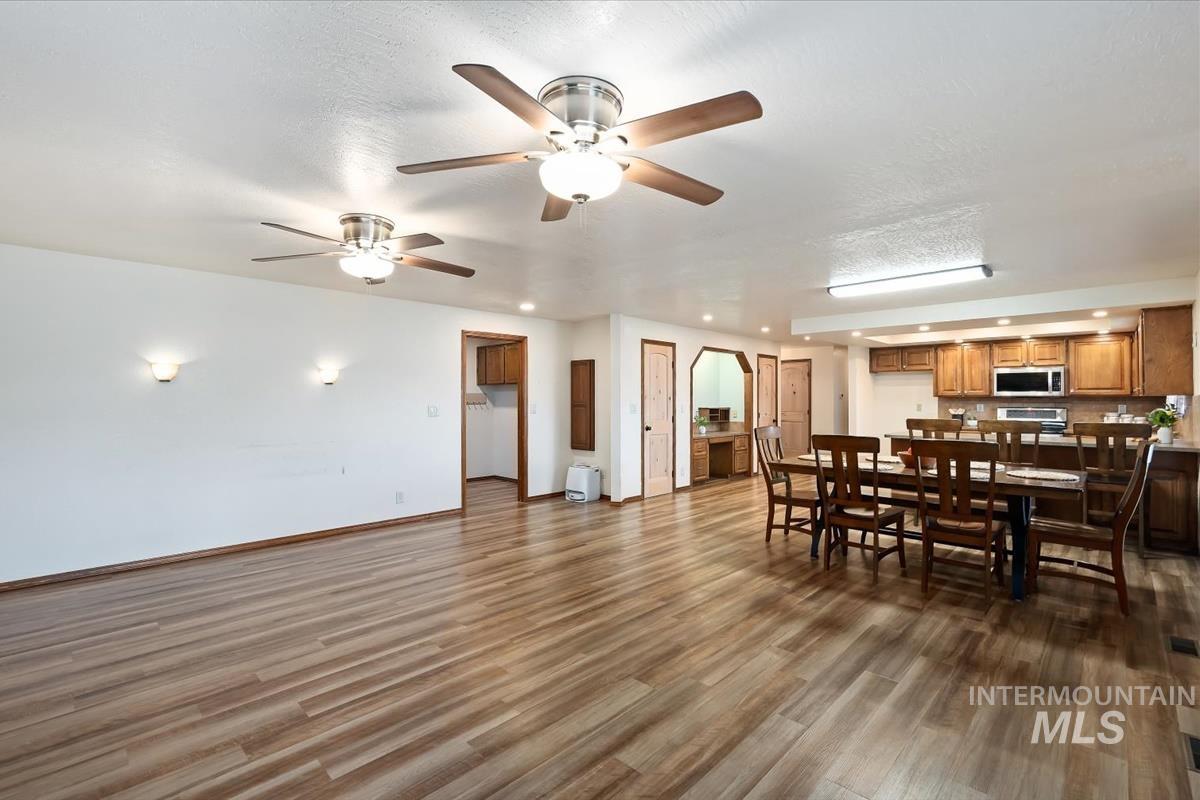82 S. Heather, Nampa, Idaho 83651, 3 Bedrooms, 2 Bathrooms, Residential For Sale, Price $419,900, 98993395