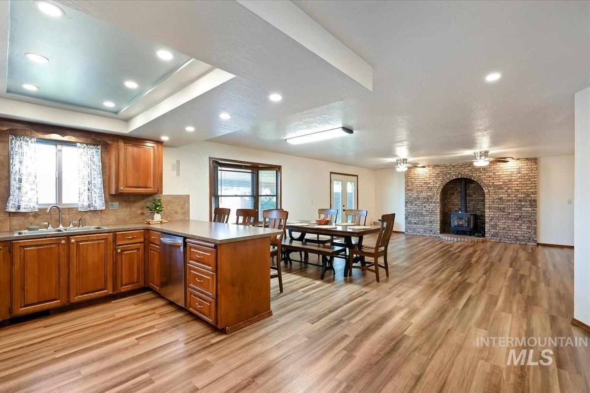82 S. Heather, Nampa, Idaho 83651, 3 Bedrooms, 2 Bathrooms, Residential For Sale, Price $419,900, 98993395
