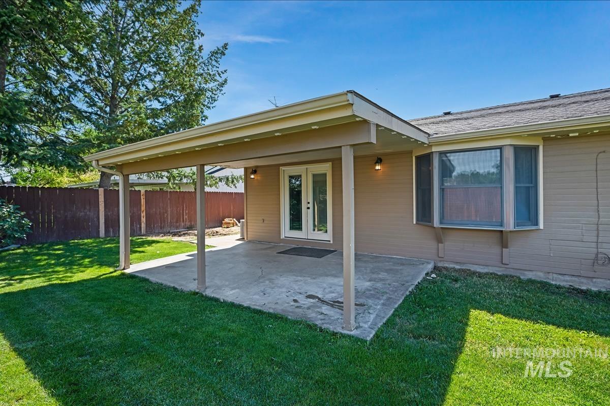 82 S. Heather, Nampa, Idaho 83651, 3 Bedrooms, 2 Bathrooms, Residential For Sale, Price $419,900, 98993395