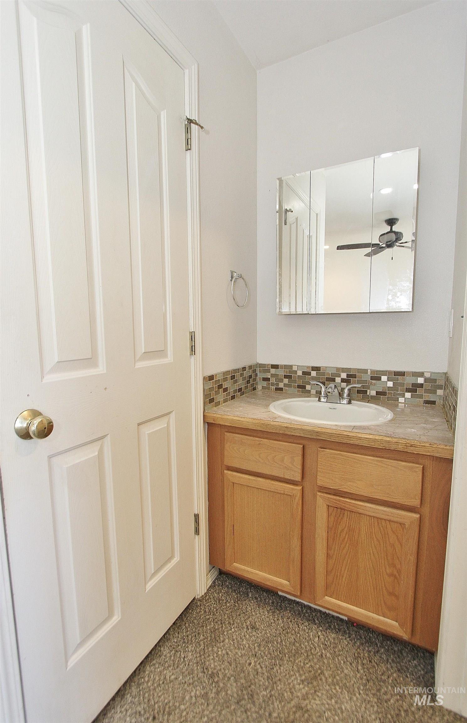 54 S Lollipop Dr., Nampa, Idaho 83687, 3 Bedrooms, 2 Bathrooms, Residential For Sale, Price $335,000, 98993397