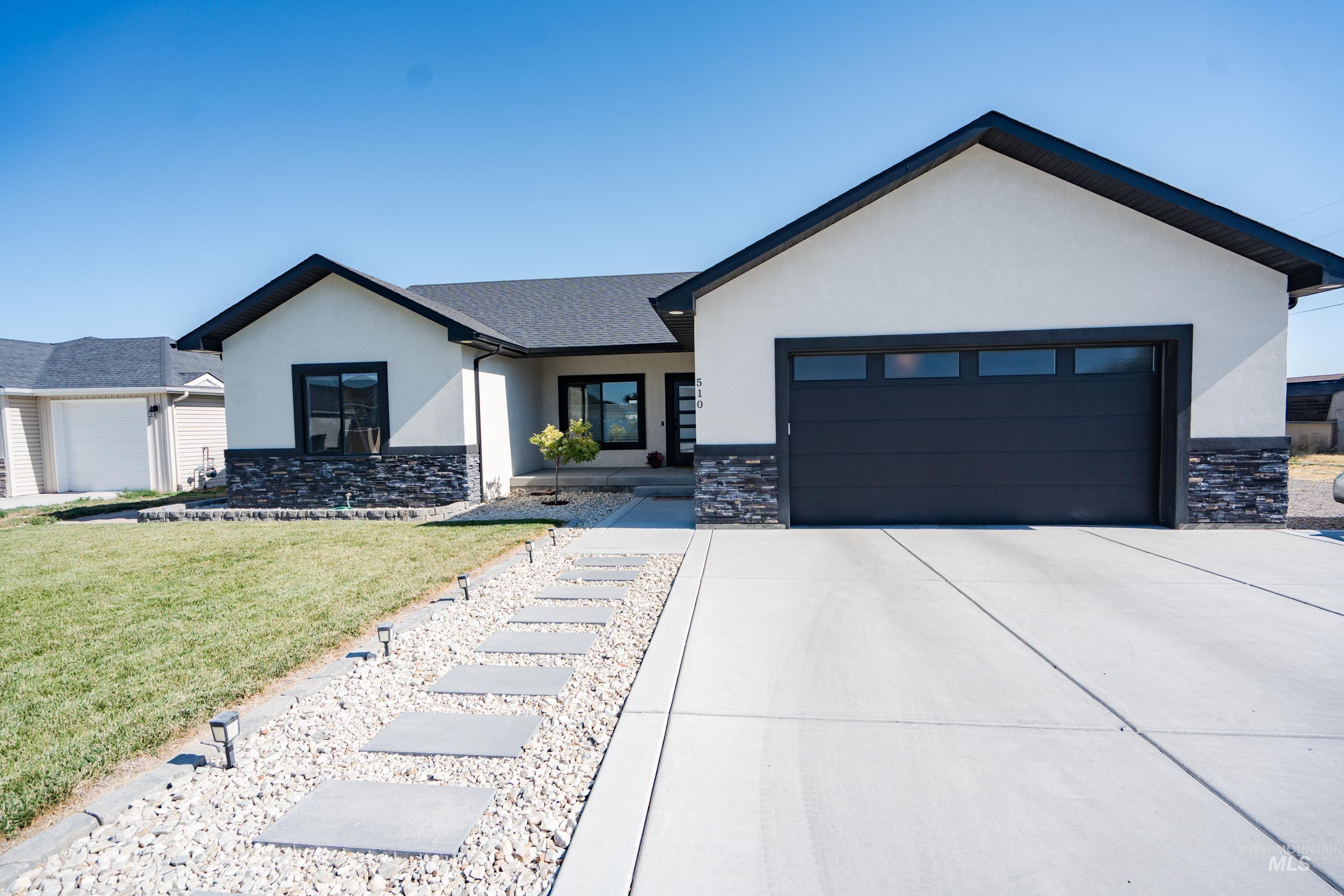 510 W Clark St, Paul, Idaho 83347, 4 Bedrooms, 2 Bathrooms, Residential For Sale, Price $375,000, 98993398